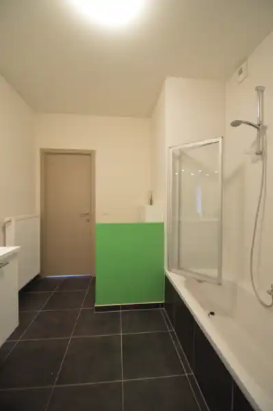 Instapklaar 2-slaapkamerappartement nabij Coupure en Groenevalleipark foto 10