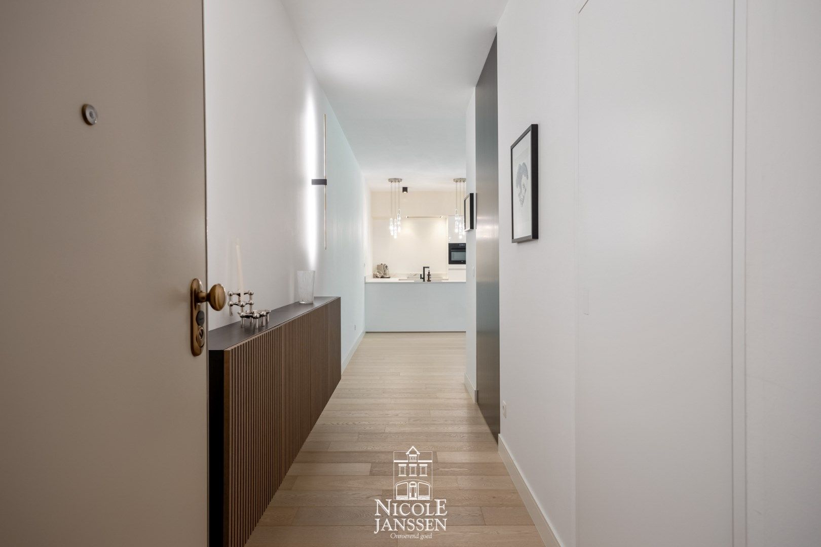 Prachtig gelijkvloers appartement  foto 2