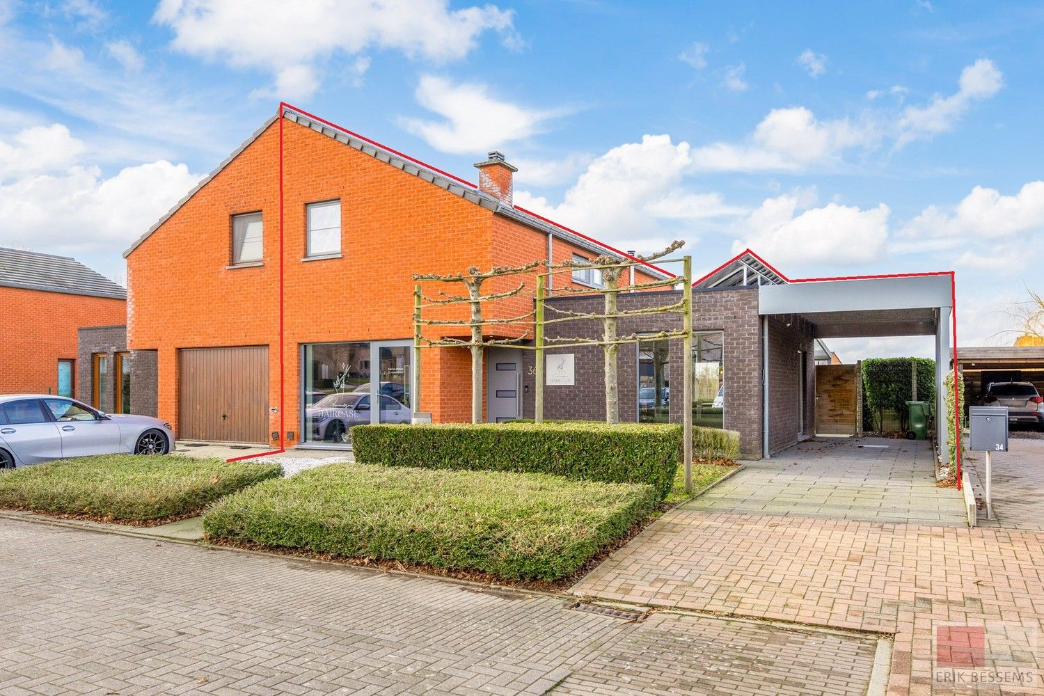 Instapklare woning in een rustige woonwijk te Zichen-Zussen-Bolder (Riemst). foto {{pictureIndex}}