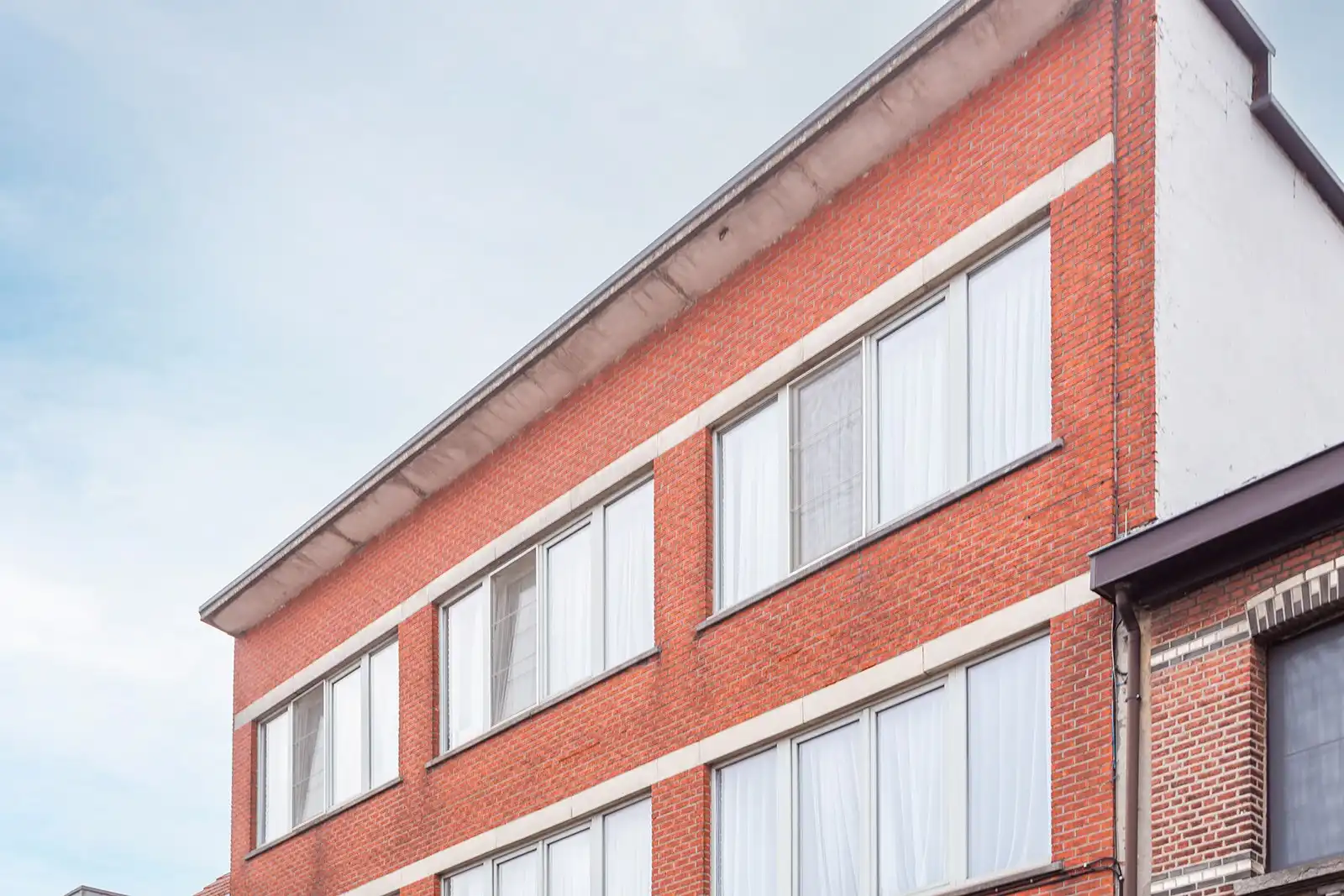 Prachtig gerenoveerd appartement met 3 ruime slaapkamers en terras foto 23