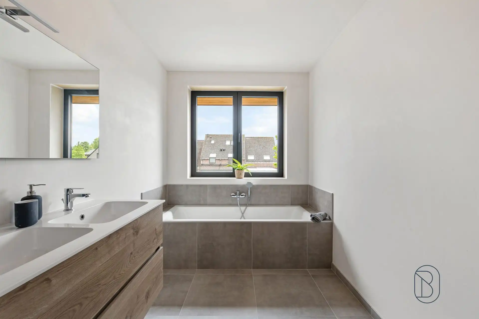 Kwalitatieve moderne ruime nieuwbouwwoning HOB met 3 SLK! foto 15