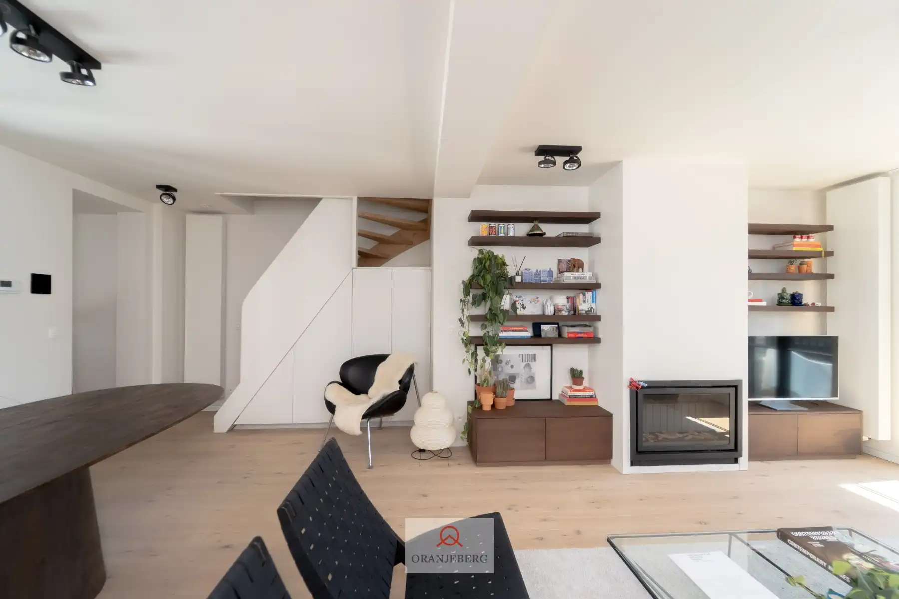 Prachtig ruime duplex in hartje Gent met zicht op water foto 15