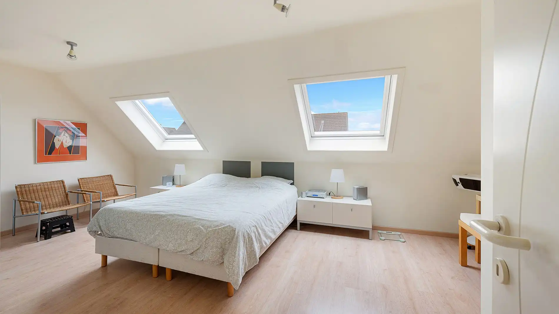 Leuke woning te koop vlak bij Duinenwater foto 11