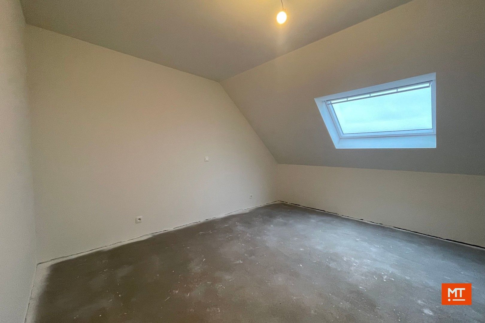 Nieuwbouwwoning te huur met 3 slaapkamers en carport foto 12
