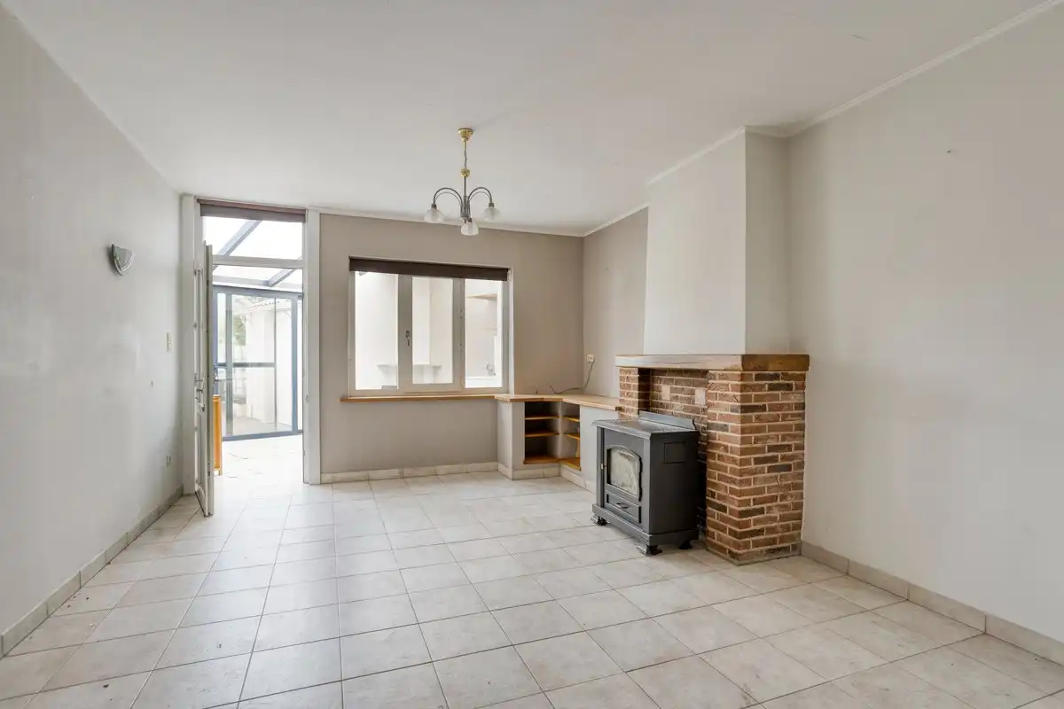 Gezellige rijwoning met 3 slaapkamers in Halle foto 4