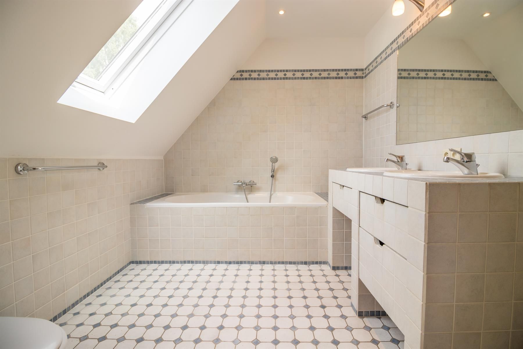 Villa te huur foto 9