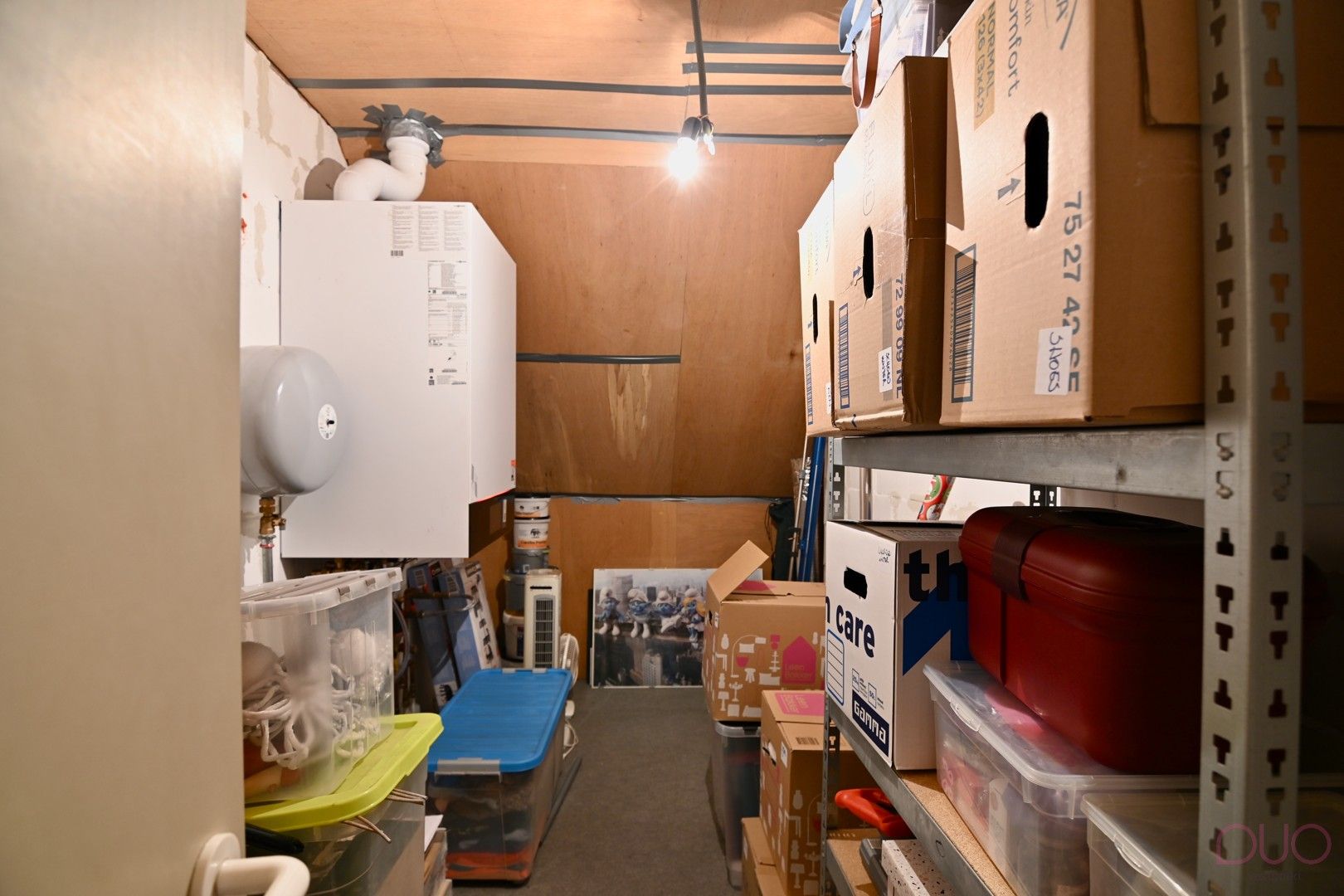 Rustig gelegen, instapklare halfopen bebouwing met 4 slaapkamers, vlakbij het centrum foto 23