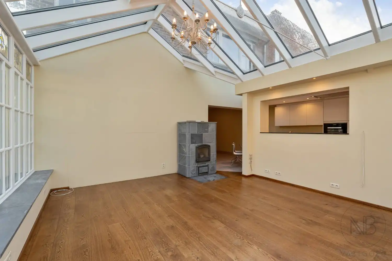 Karaktervolle woning met authentieke charme en lichtrijke tuinkamer! foto 19