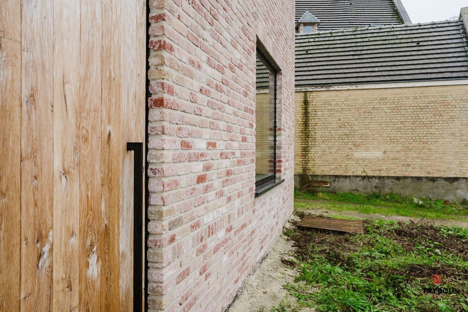 Halfopen nieuwbouwwoning op centrale locatie te Abele foto 2