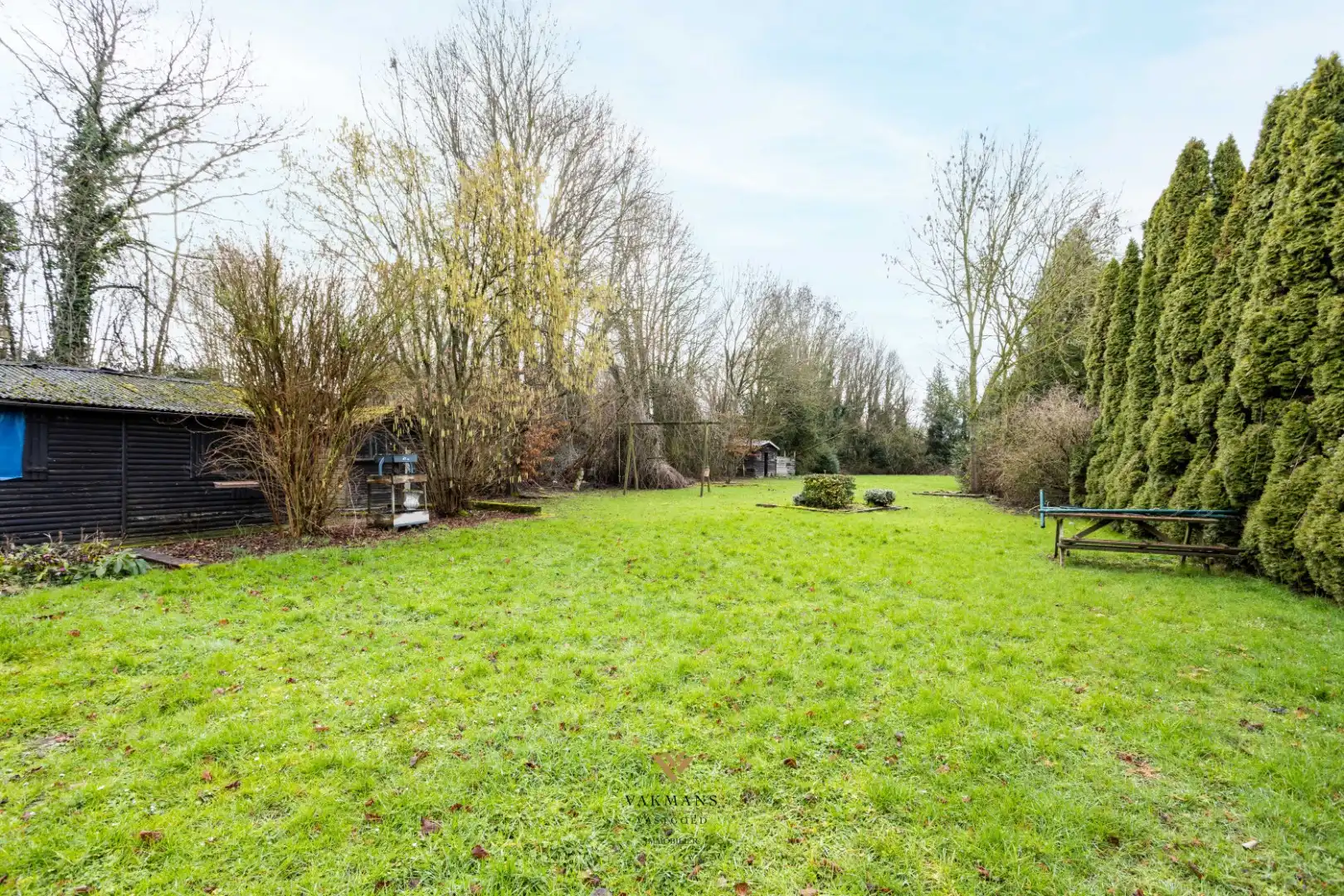 Fermette woning met oprit, dubbele garage en prachtige tuin foto 3