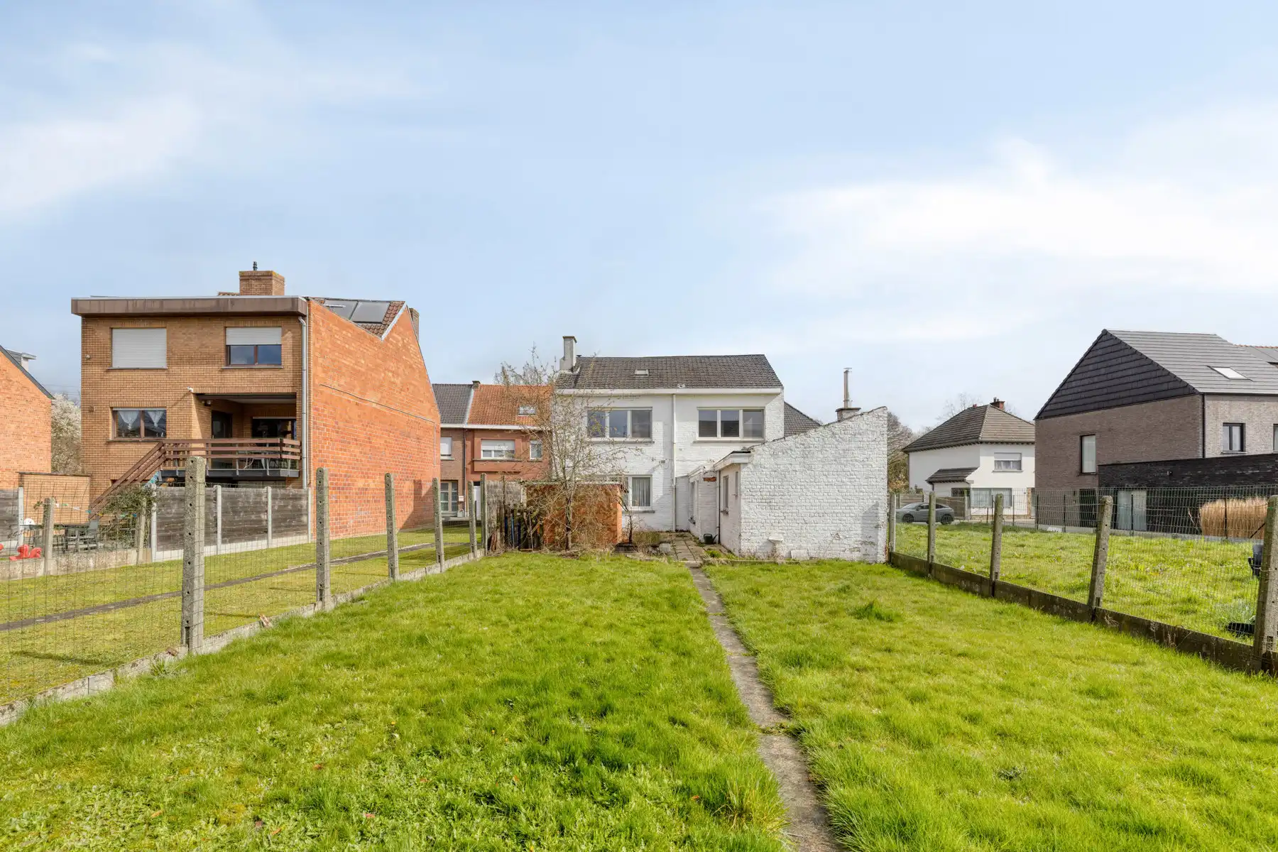 Solide woning met 4 slaapkamers, garage en tuin! foto 27