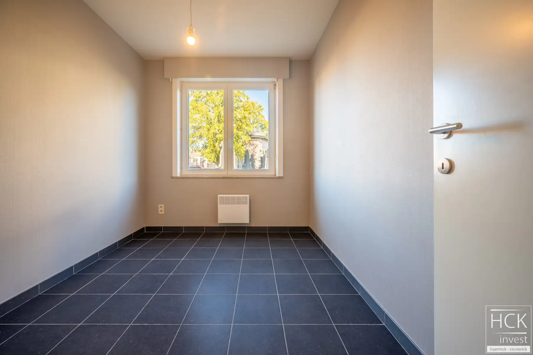 OUDENAARDE - Knap appartement met 2 SLPK. op topligging te Eine foto 9