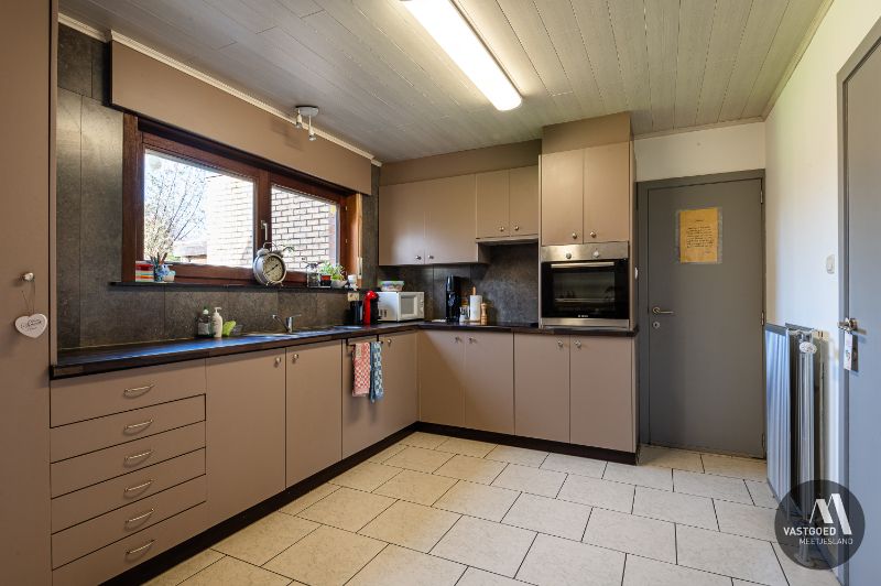 Woning op 591m² met 3 slaapkamers centrum Kleit foto 7