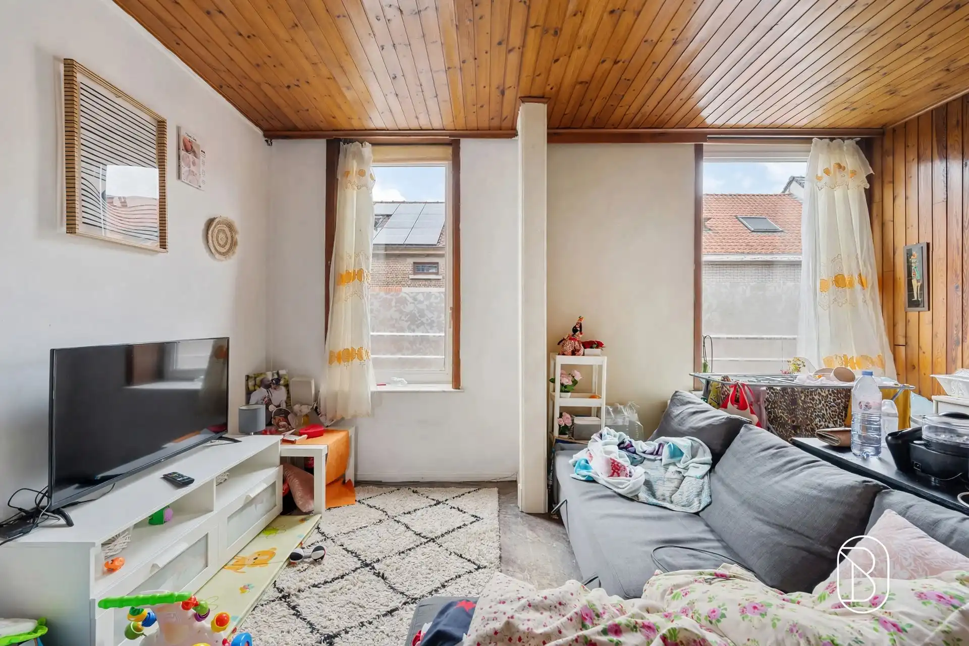 Leuk appartementje met aparte slaapkamer foto 4
