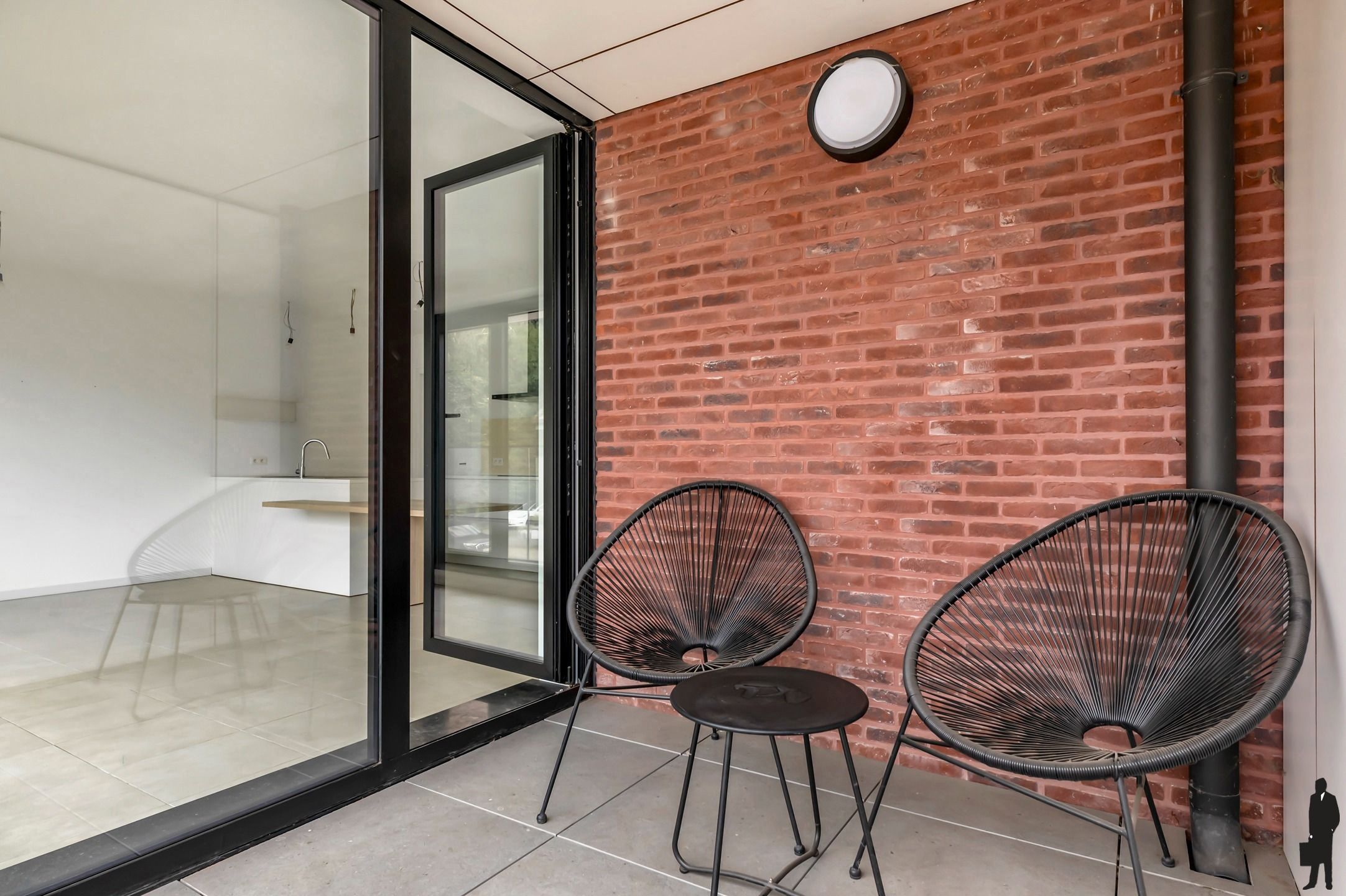 Lichtrijk appartement met 2 slaapkamers, ruim terras en staanplaats – bouwjaar 2021 foto 7