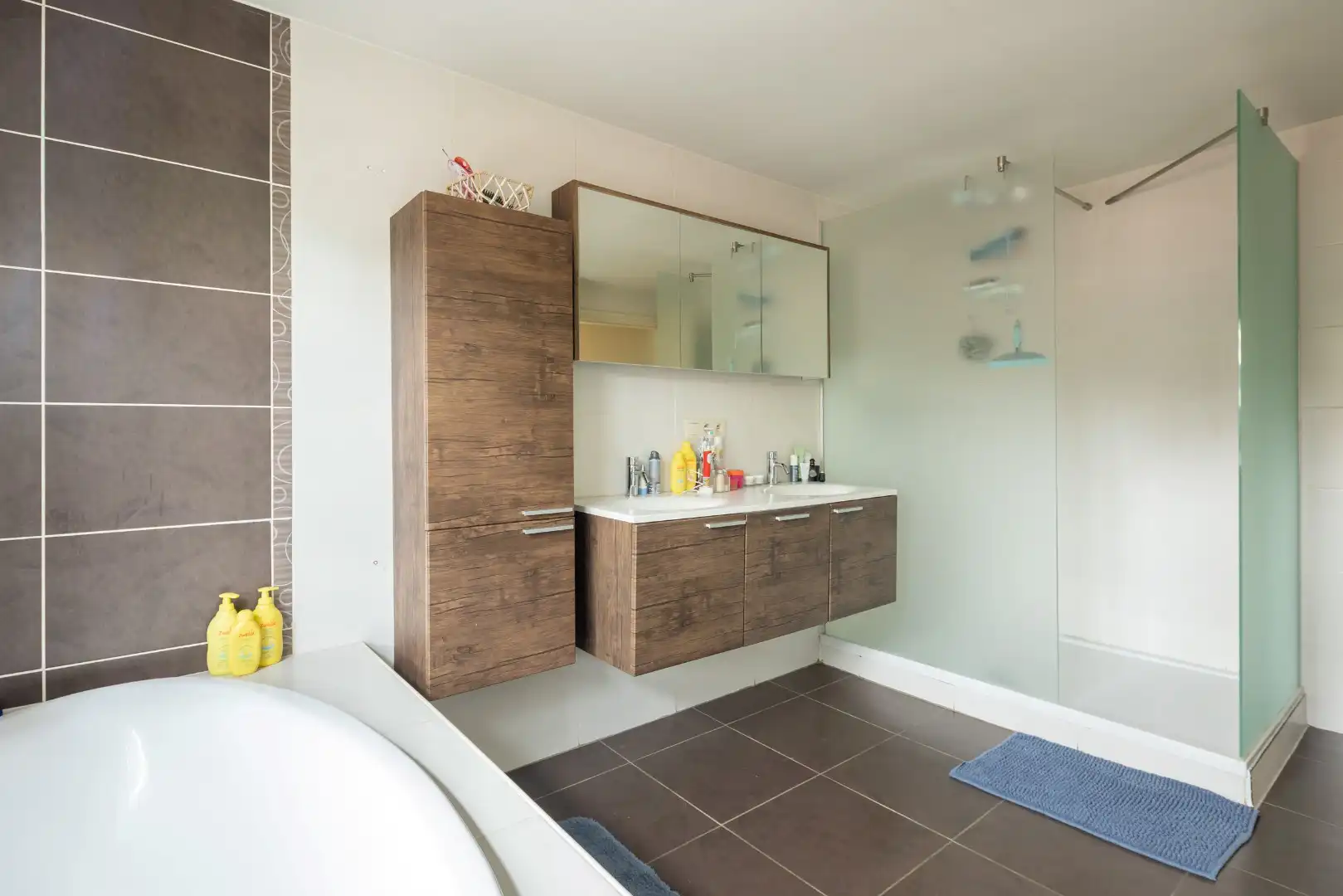 Knappe instapklare woning te koop in Peer! foto 12