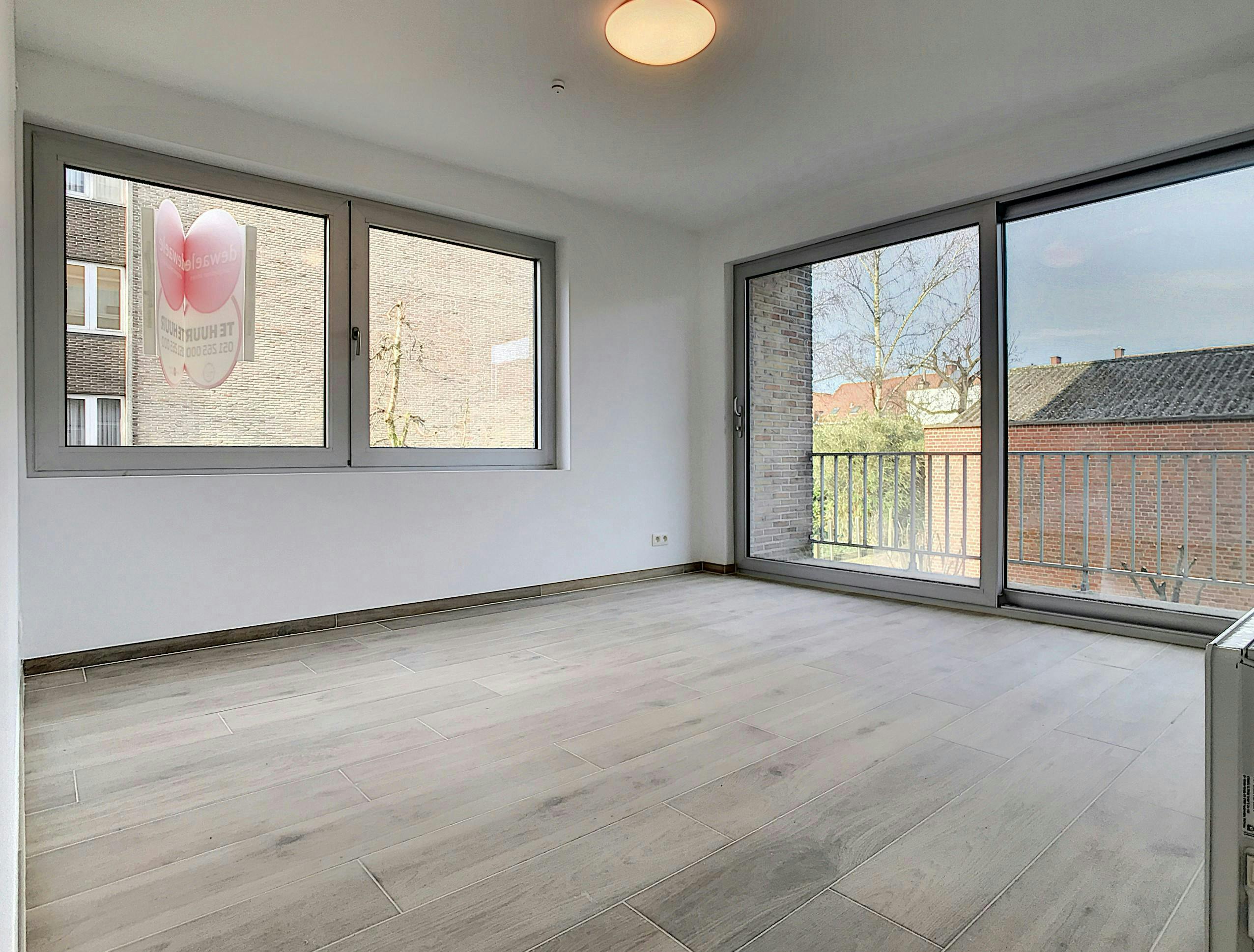 ()=>{if(producerUpdateValueVersion(node),producerAccessed(node),node.value===ERRORED)throw node.error;return node.value} Lindenstraat 66/1 - 8800 Roeselare