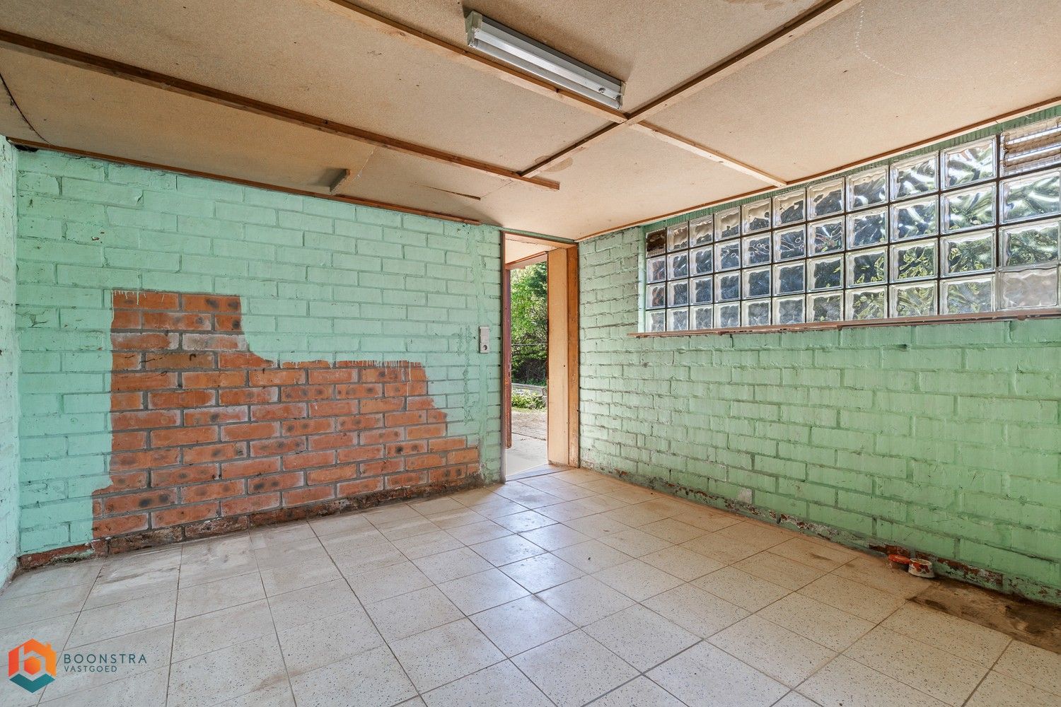 Te renoveren woning met 2 slaapkamers foto 23