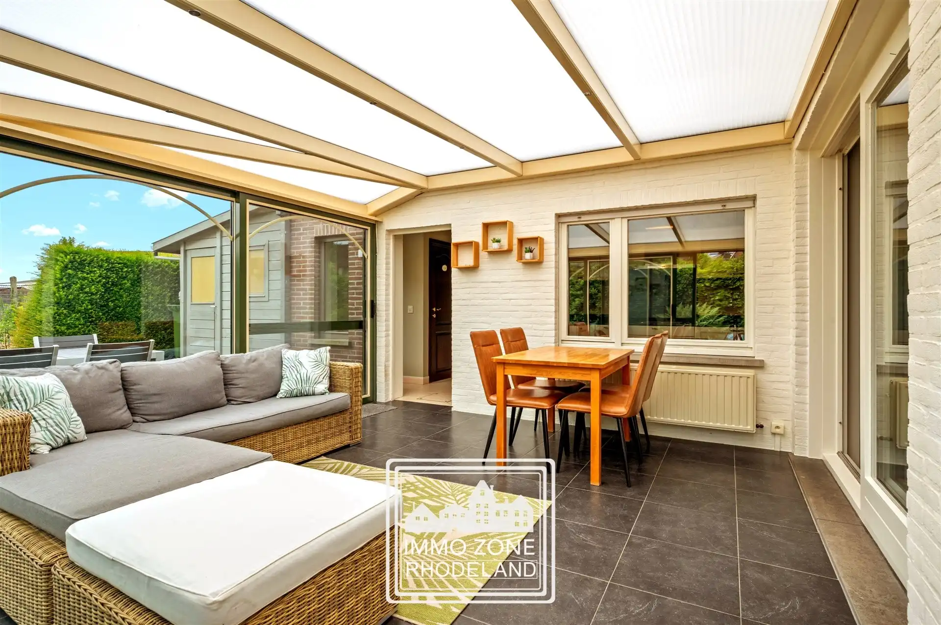 Toffe gezinswoning met 3 slpks, garage en tuin foto 14