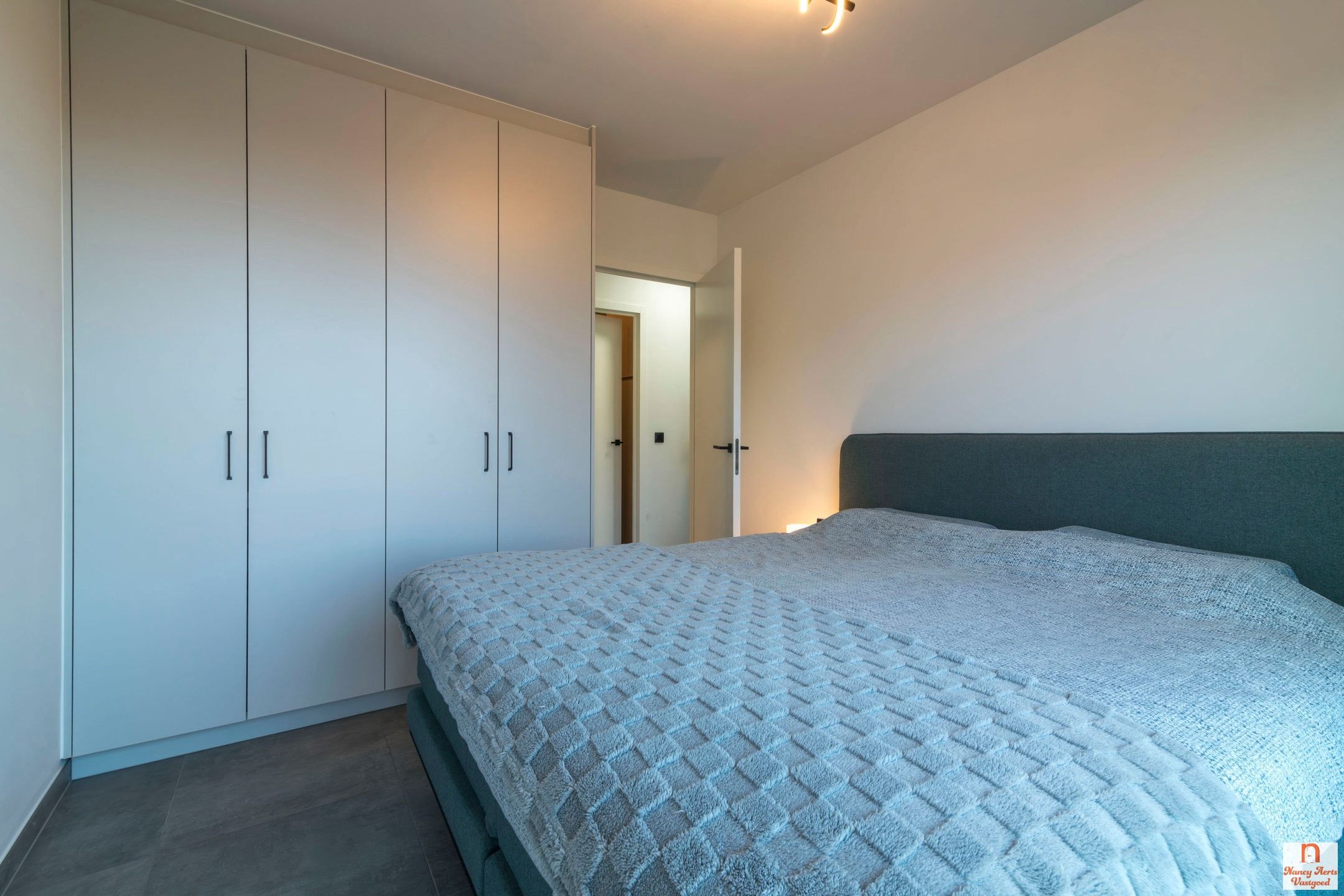 Exclusief wonen aan het water - inclusief 2 autostaanplaatsen foto 20