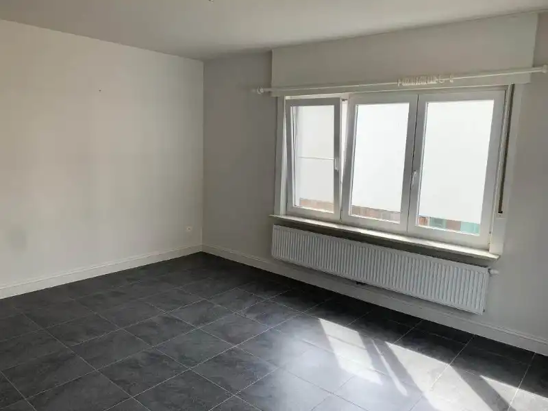 Instapklaar 2-slaapkamerappartement te huur in Zeebrugge foto 3