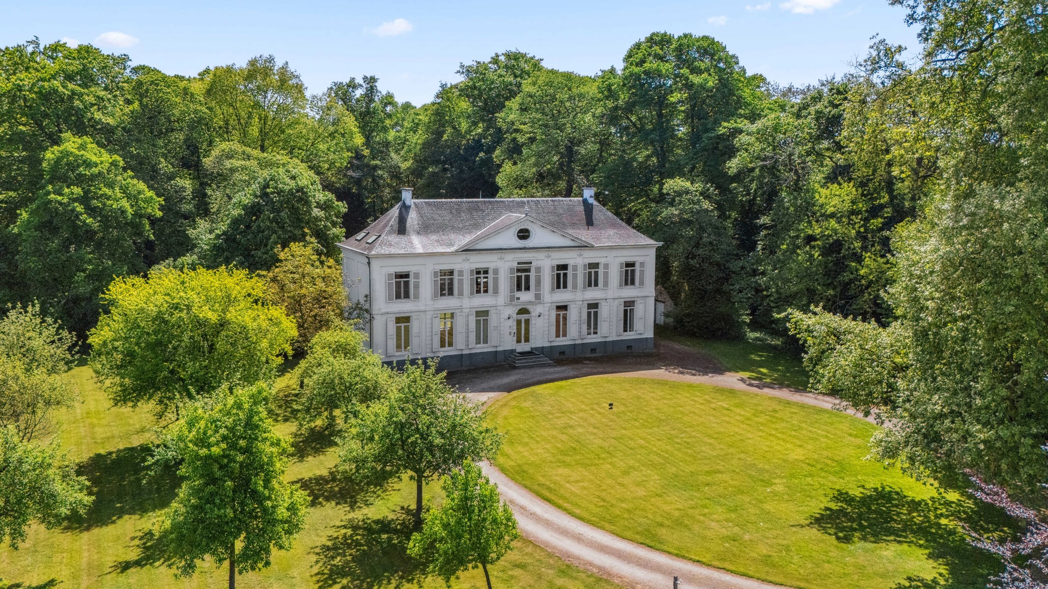 Prachtig kasteel in parktuin te SINT-KATELIJNE-WAVER foto 24