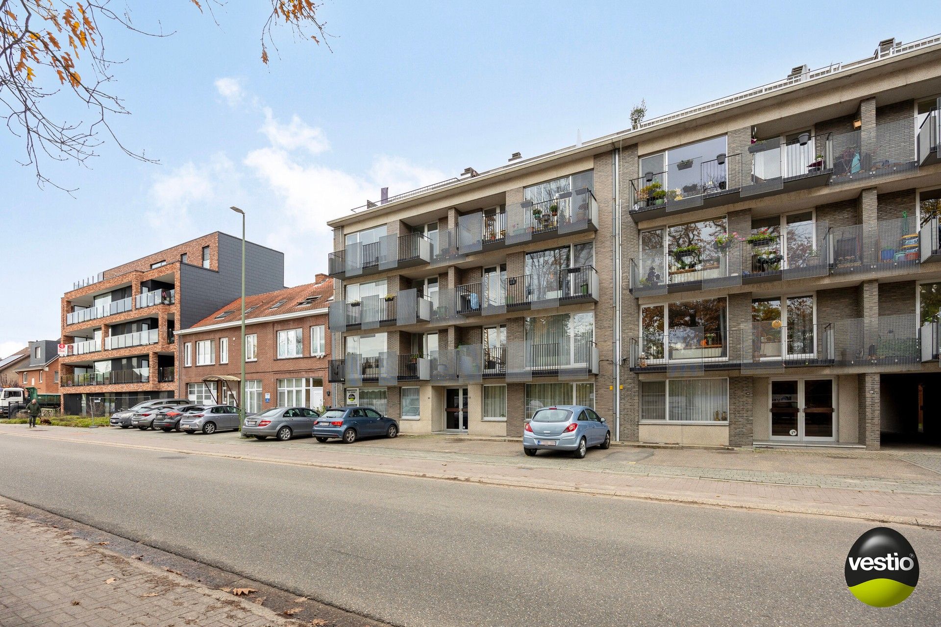 Te renoveren 3-slaapkamerappartement met garagebox en kelder. foto 17