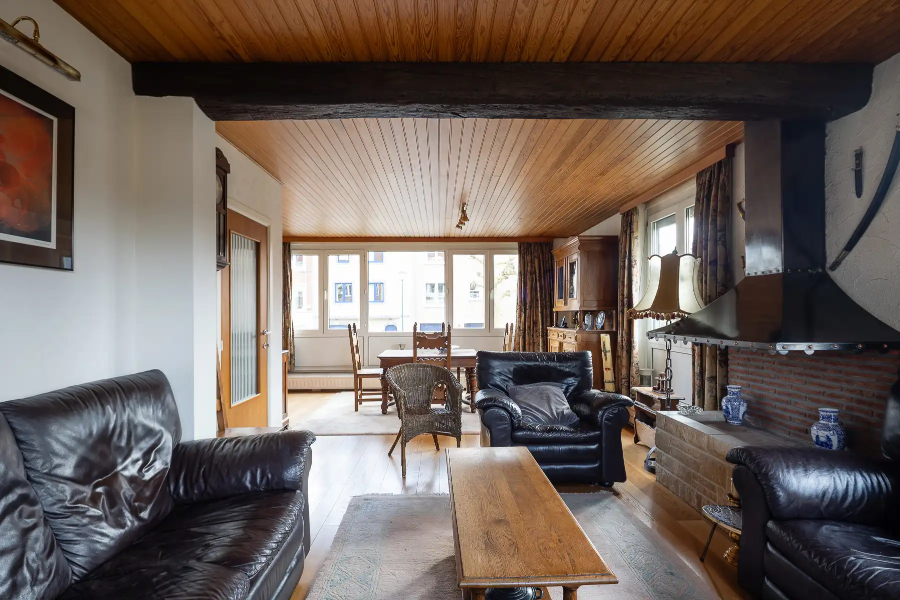 Eengezinswoning met tuin, garage en autostaanplaats foto 11