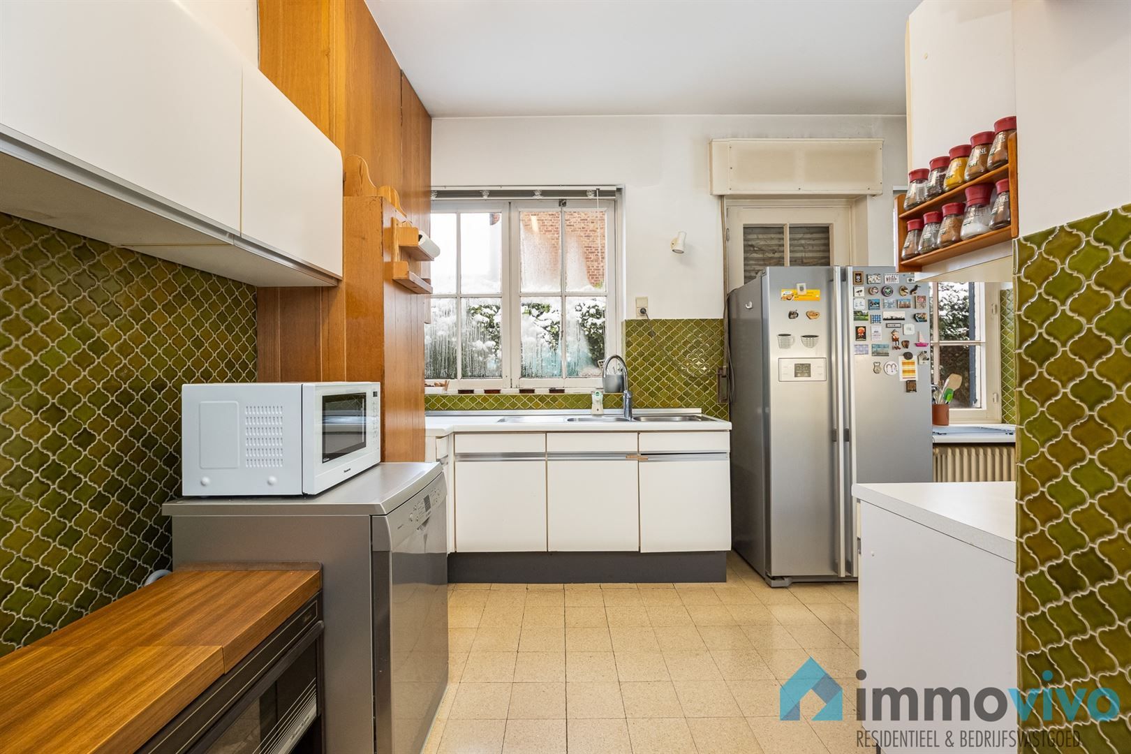 Ruime te renoveren villa op 925 m² op toplocatie foto 17