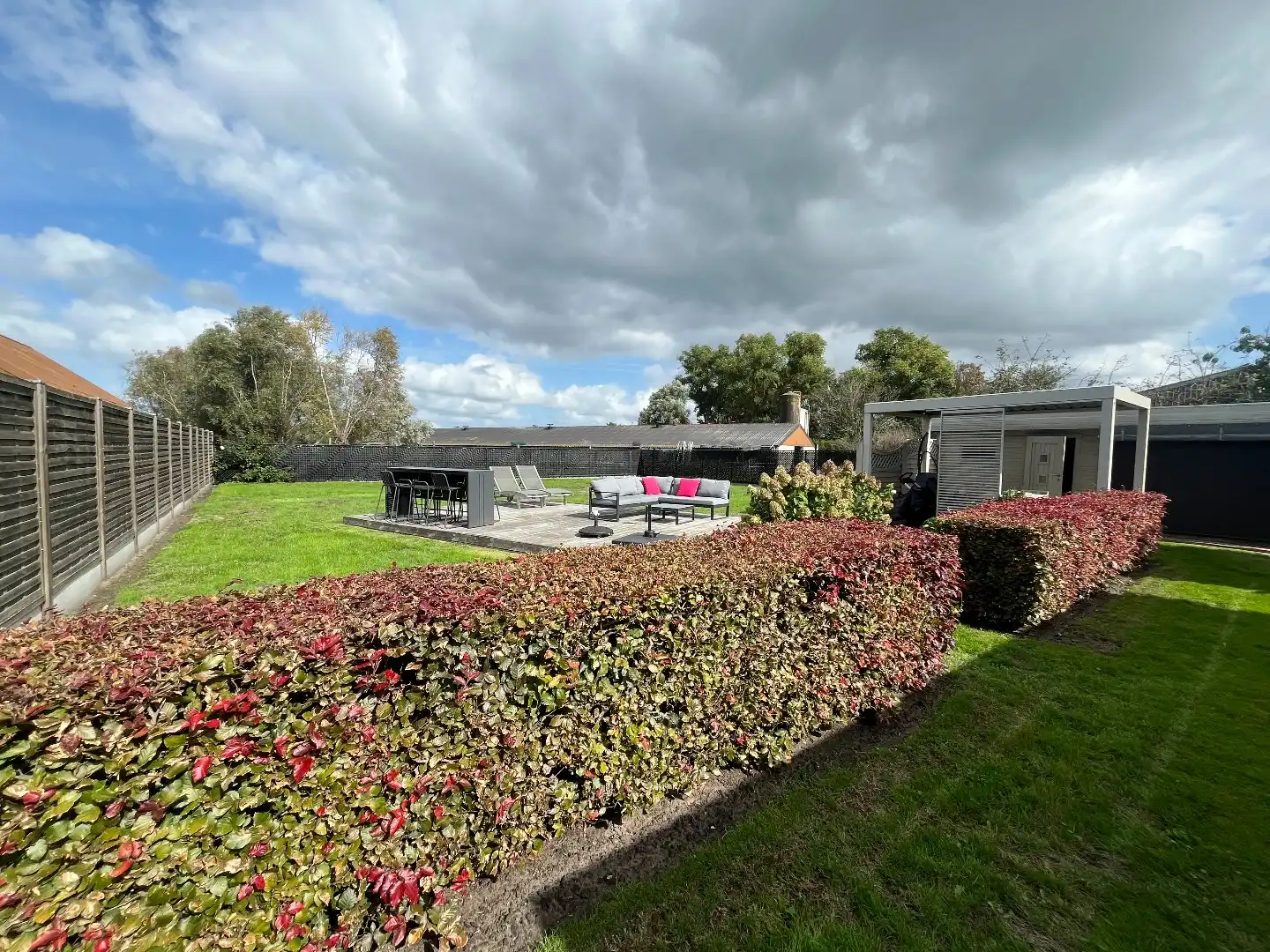 Charmante vrijstaande villa in fermette stijl met heerlijke tuin! foto 12