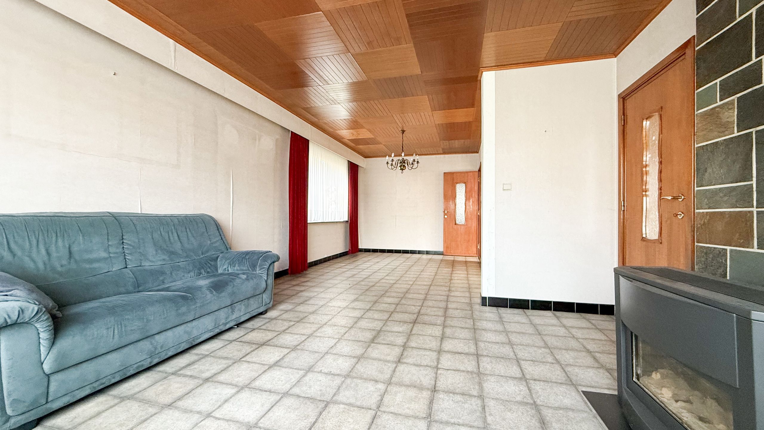 Te vernieuwen woning met 11a 87ca grond in Heusden-Zolder! foto 14