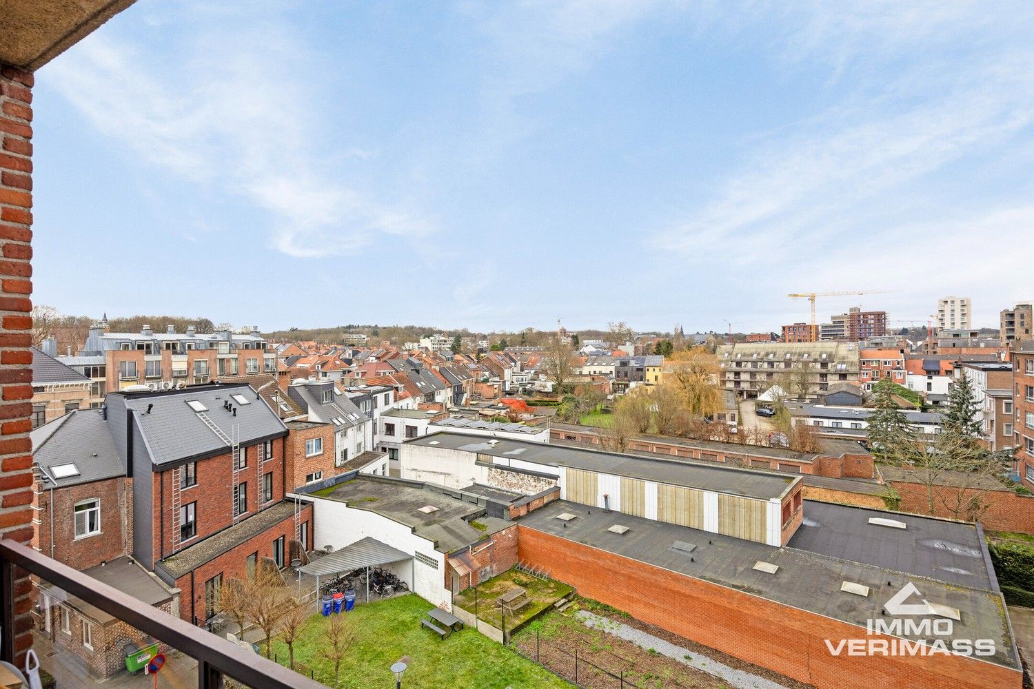 Instapklare studio met prachtig uitzicht in hartje Leuven – ideaal voor starters of investeerders foto 2