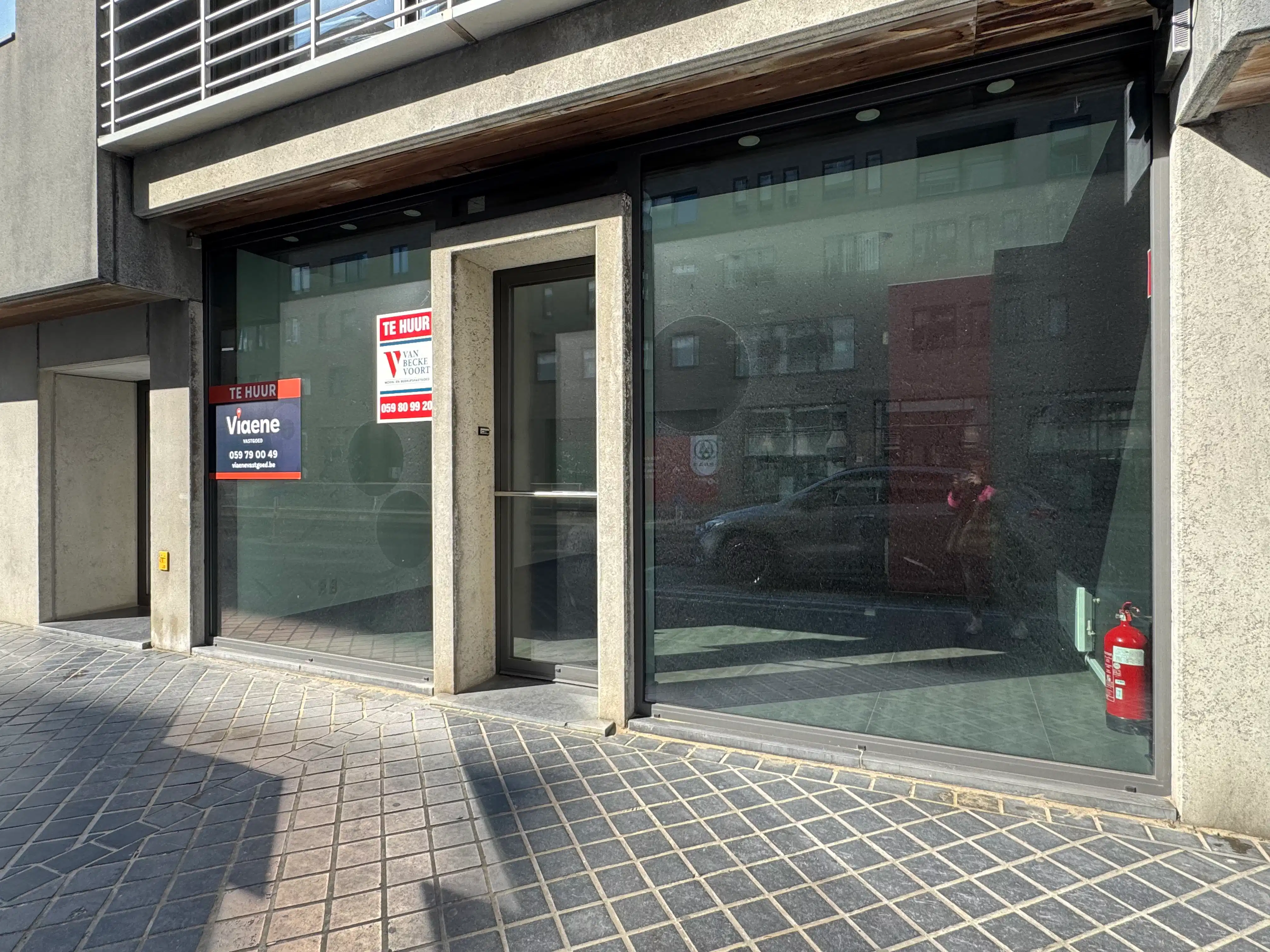 Handelsgelijkvloers 69m² foto 9