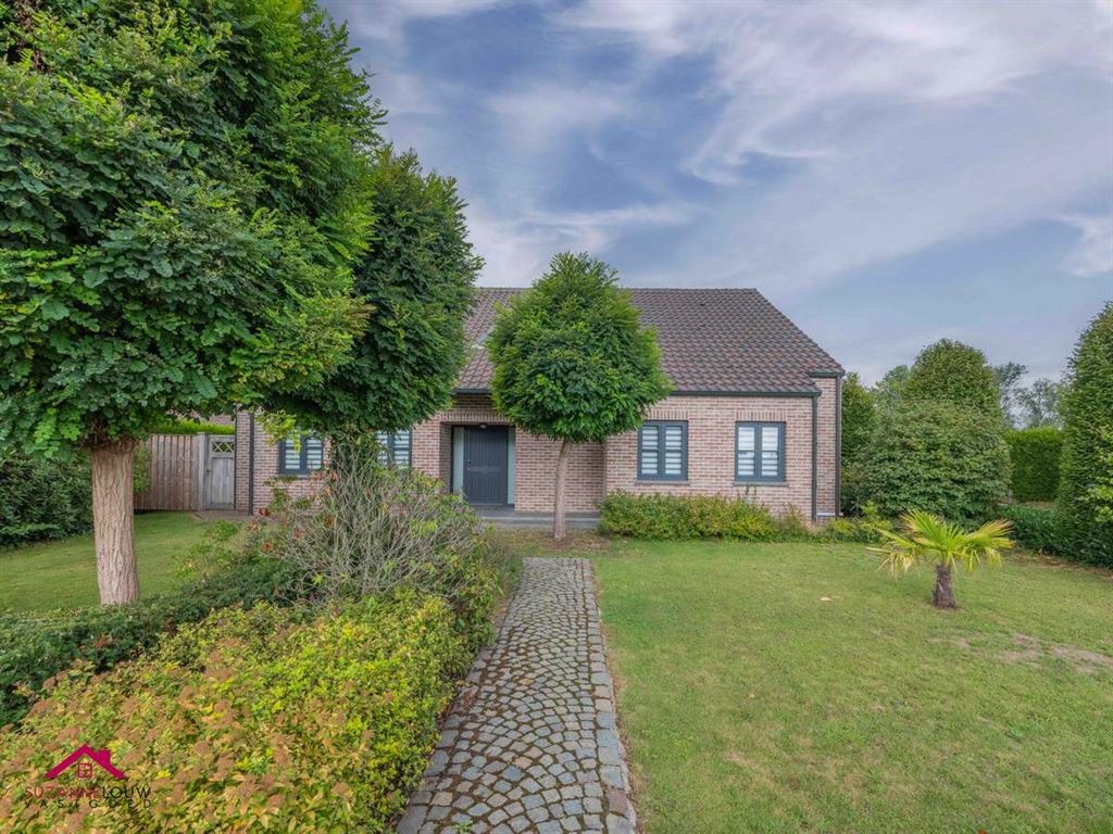 Instapklare vrijstaande woning foto 2