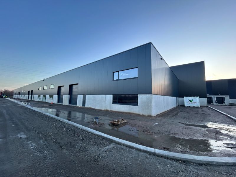 *** LAATSTE 2 *** grote nieuwbouw KMO-UNITS - oppervlakte 508m² foto 8