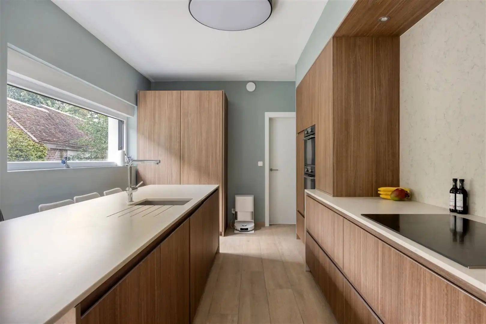 Gerenoveerde, energiezuinige villa met 6 slaapkamers. foto 10