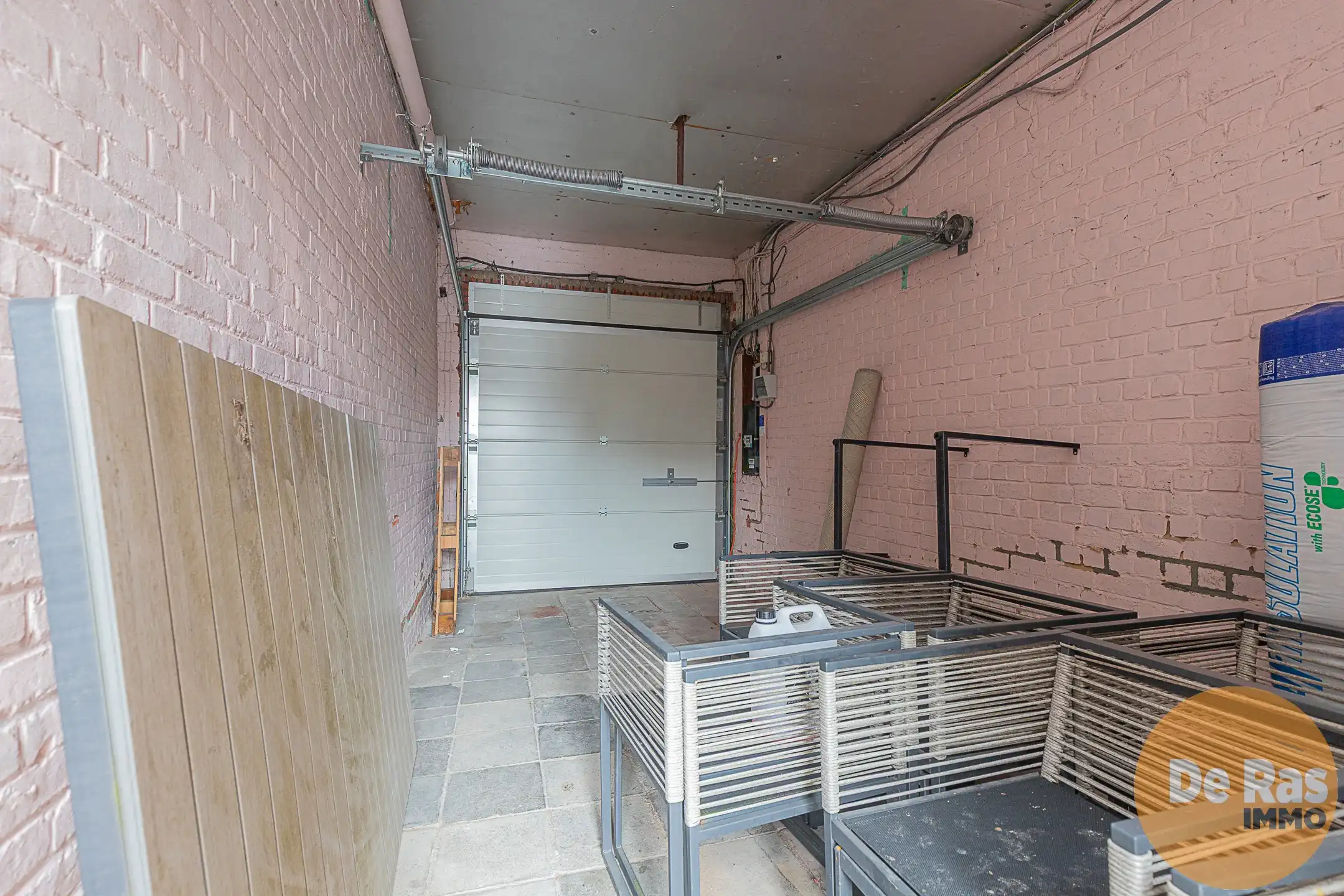 WICHELEN - Leuk gelegen rijwoning met ruime tuinzone foto 12