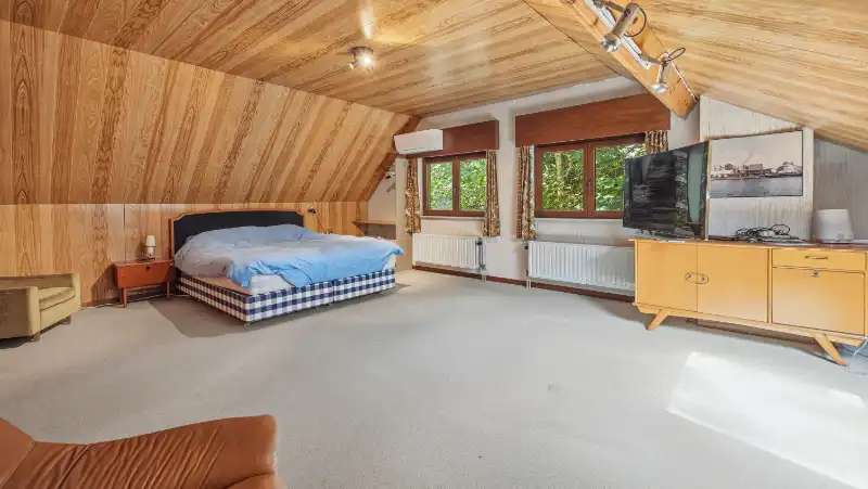 Mooi gelegen villa 330m² op 28 are tegenover natuur-wandelgebied foto 12