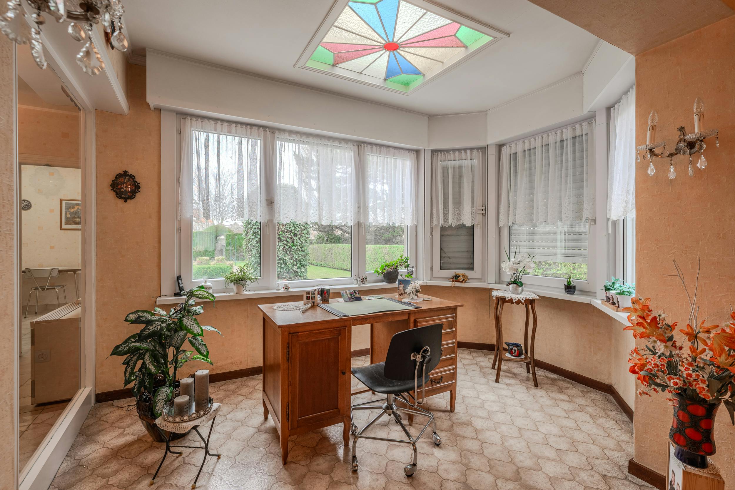 Charmante woning met drie slaapkamers en zongerichte tuin foto 9