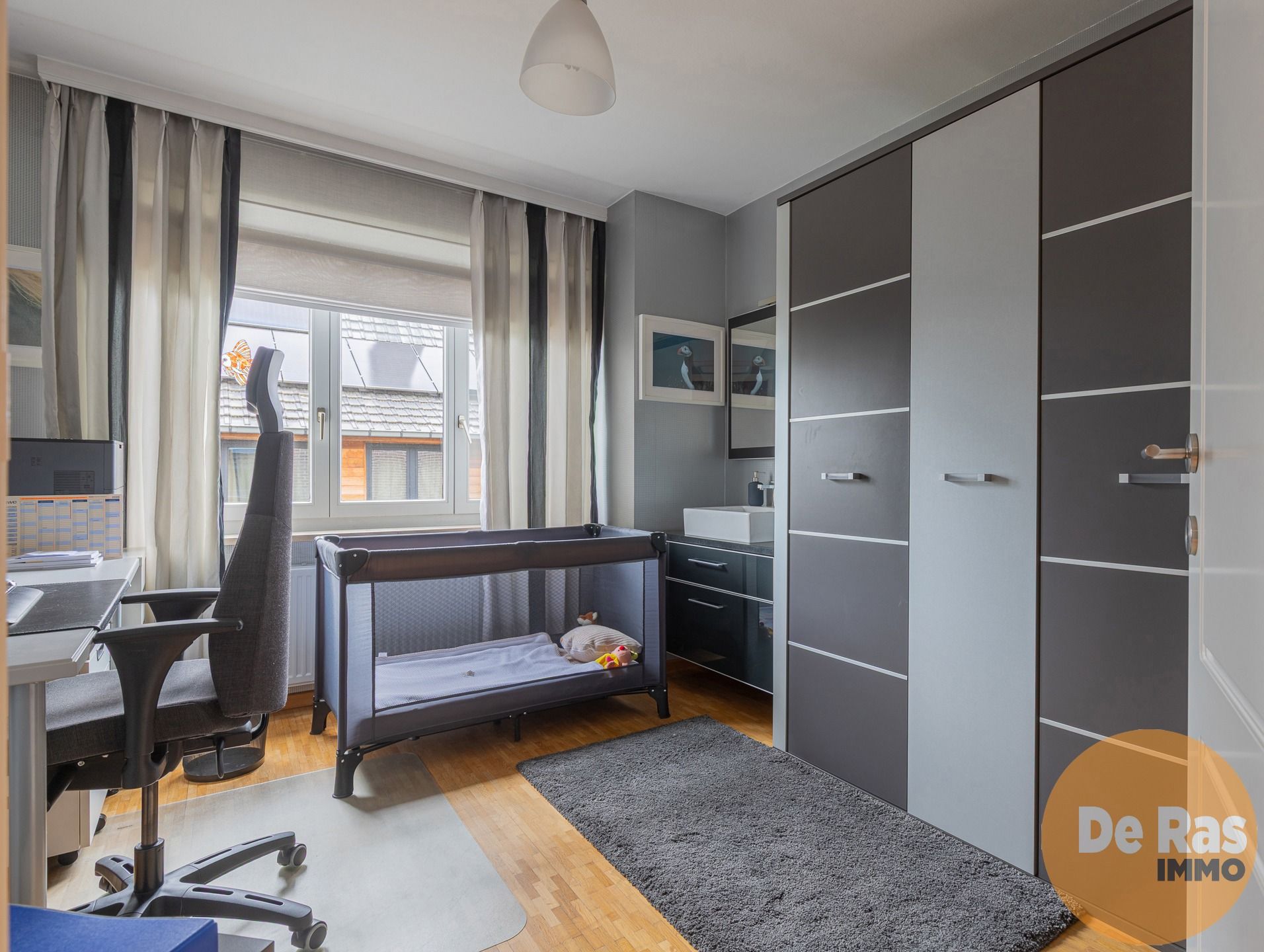 NIEUWERKERKEN - GROTE WONING MET PRAKTIJK foto 20