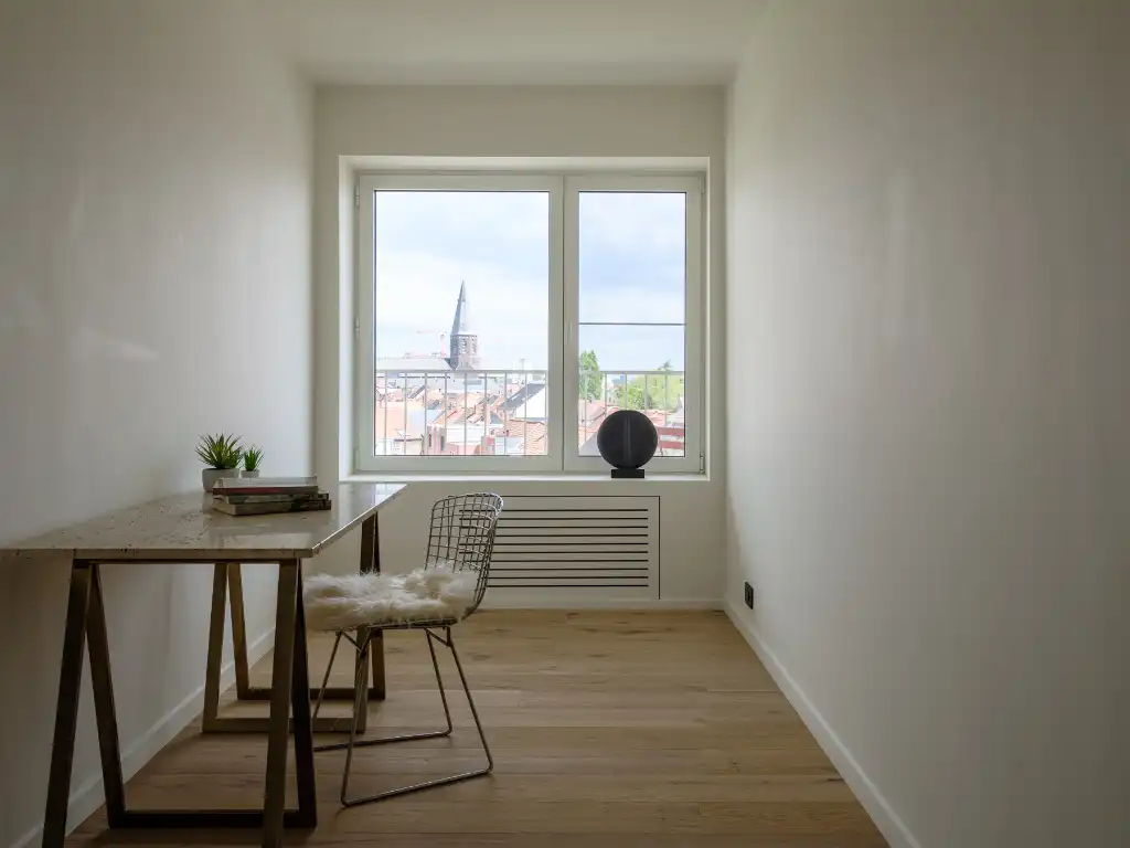 Ruim en lichtrijk 3 slpk appartement met terras nabij het station Gent-Sint-Pieters foto 15