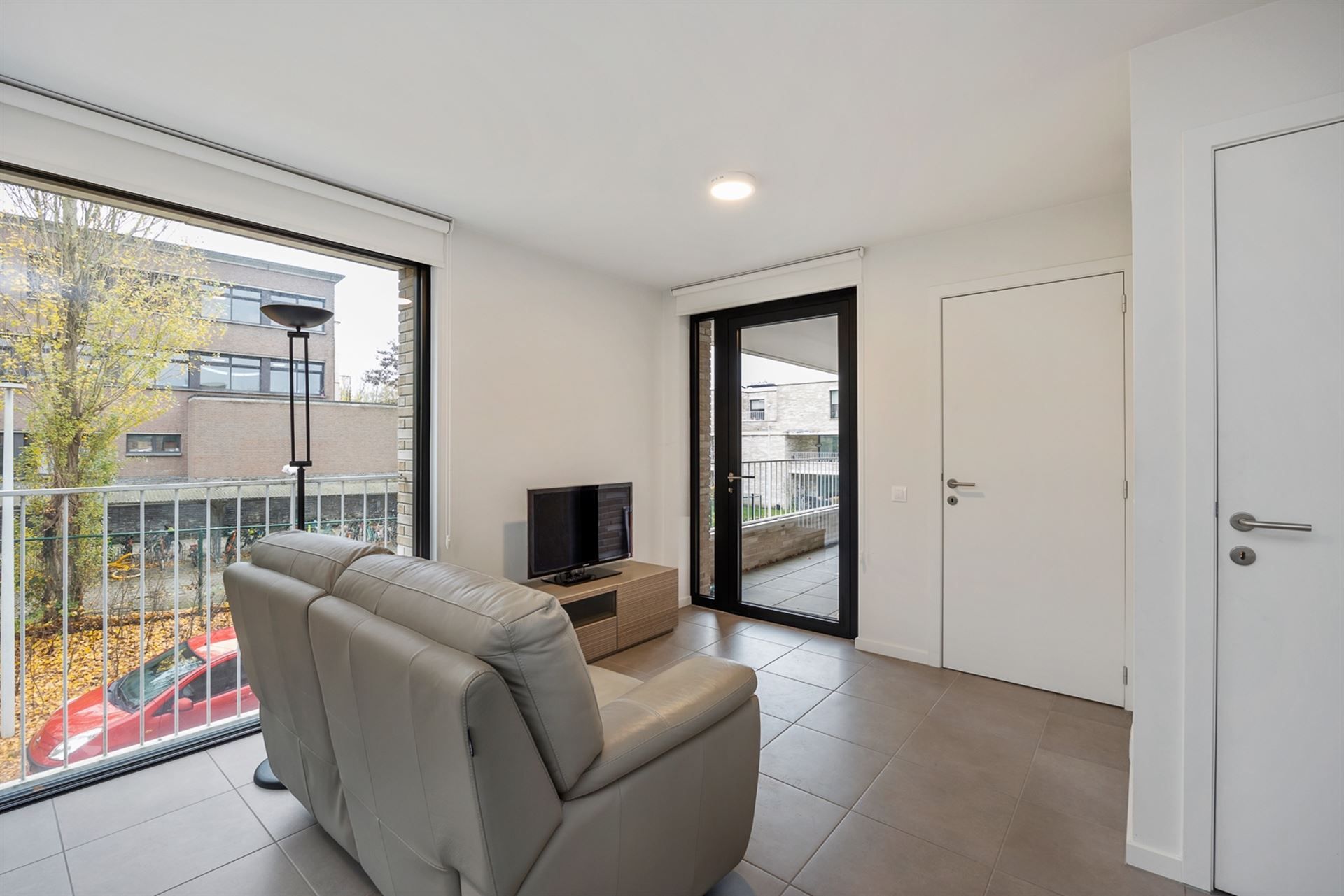 Instapklare Assistentiewoning met Terras In Kontich foto 6