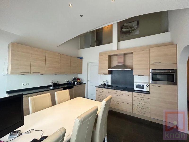 Recent en kwalitatief afgewerkt appartement met ruim terras foto 6