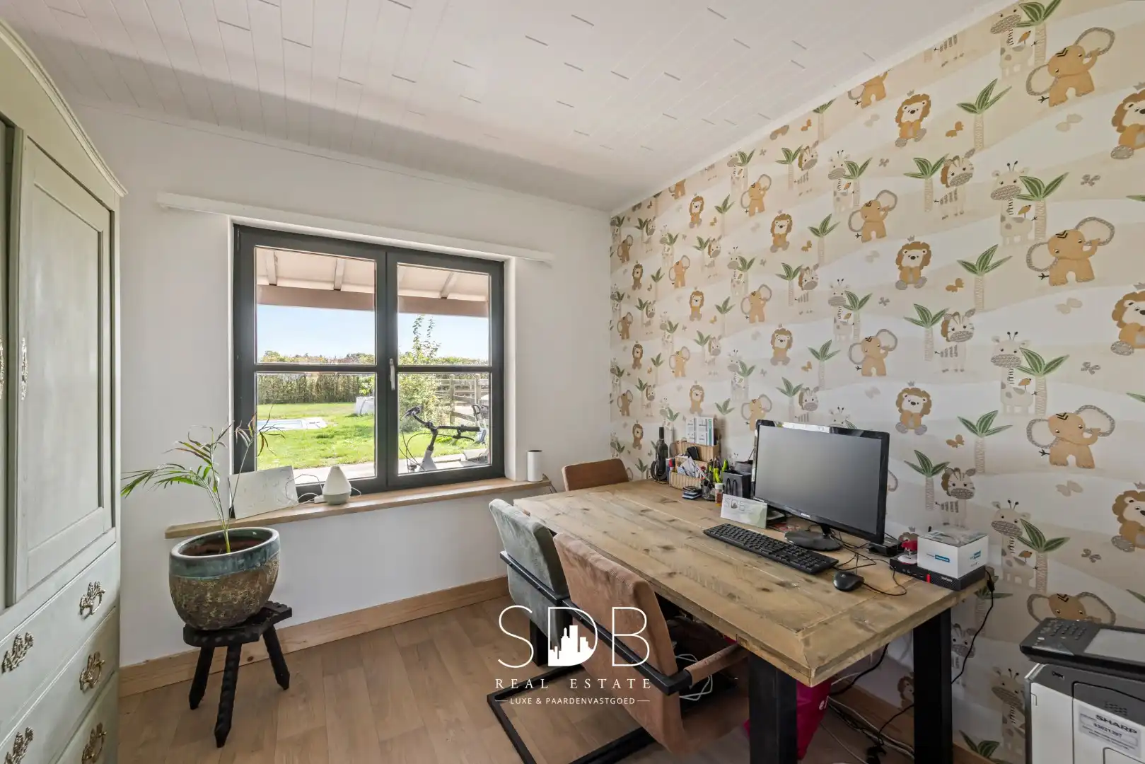 Prachtige landelijke woning met hippische accommodatie op 2,5hectare foto 16