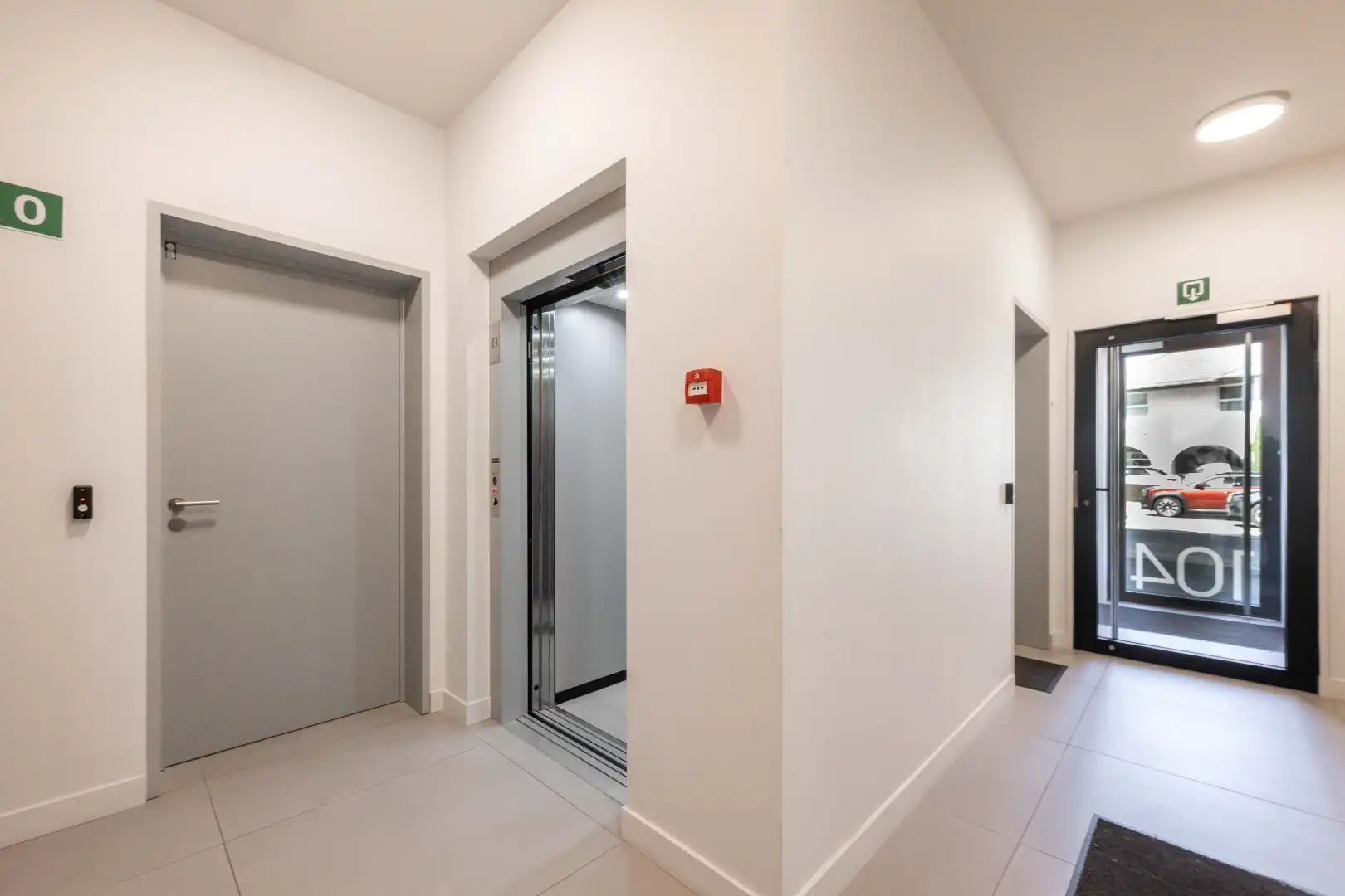 PERFECT ONDERHOUDEN APPARTEMENT (BJ 2018) MET STAANPLAATS & KELDER foto 16