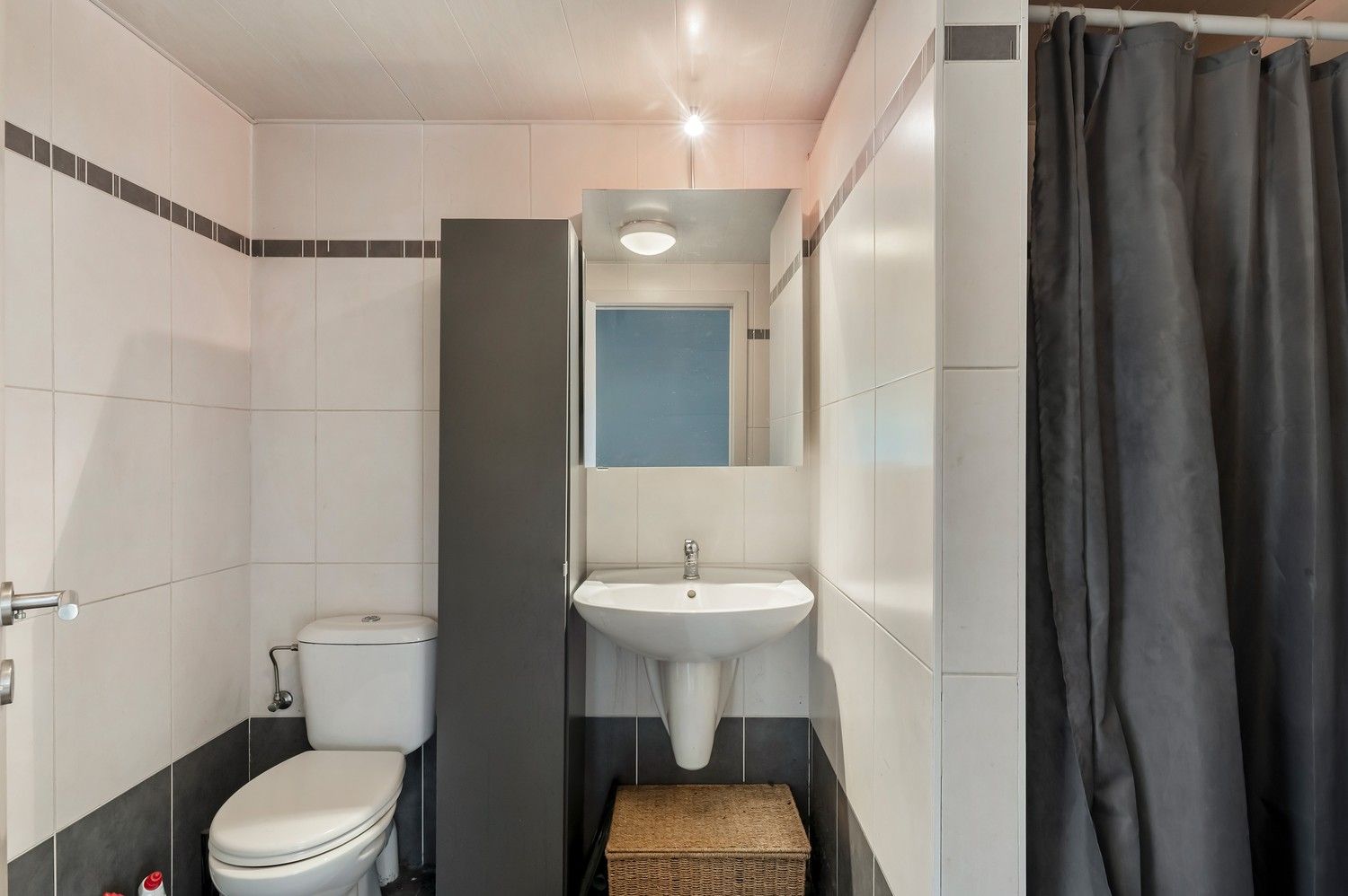 INSTAPKLAAR GELIJKVLOERS APPARTEMENT I EPC = B I PUTTE foto 9