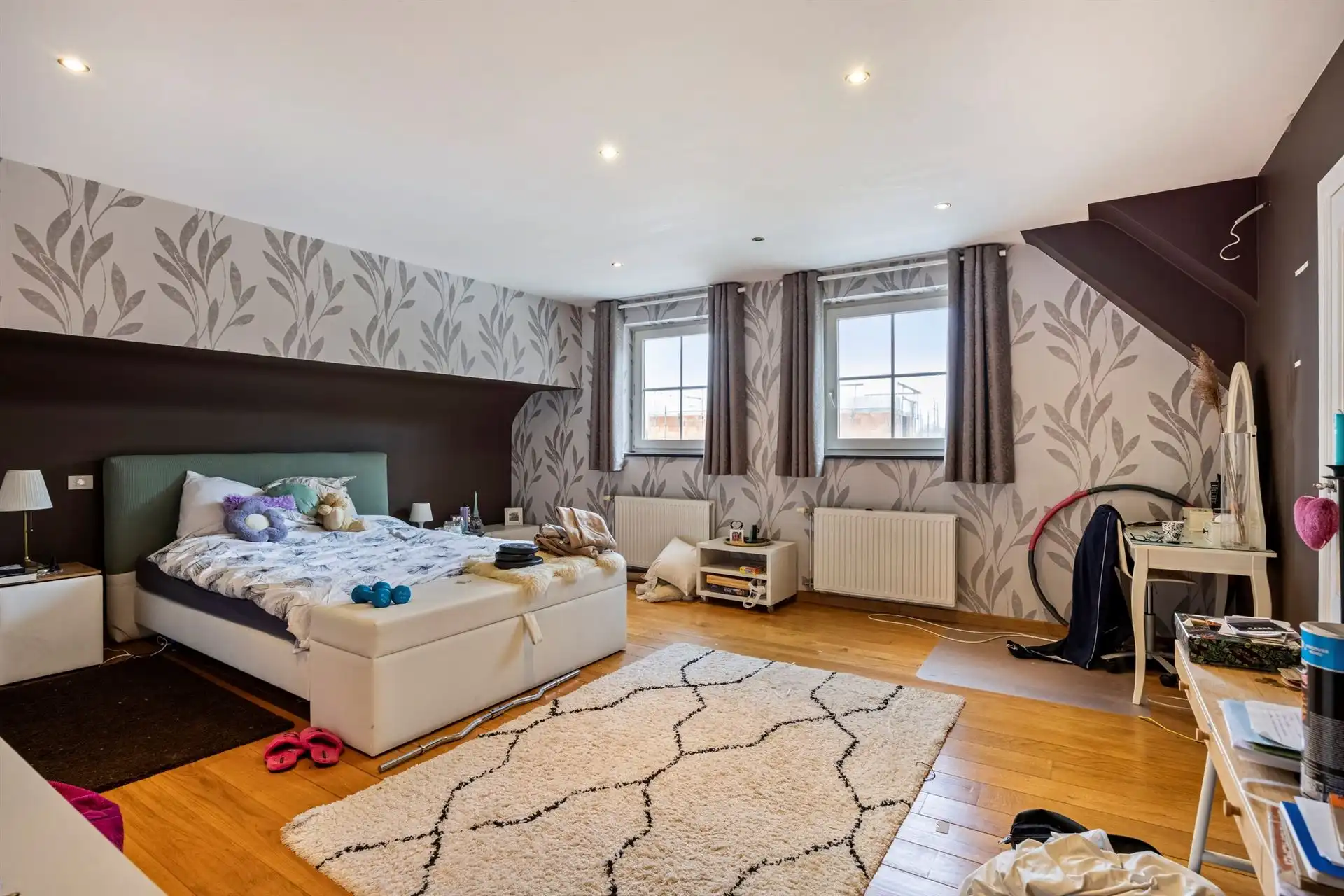 Prachige villa in doodlopende wijk foto 22