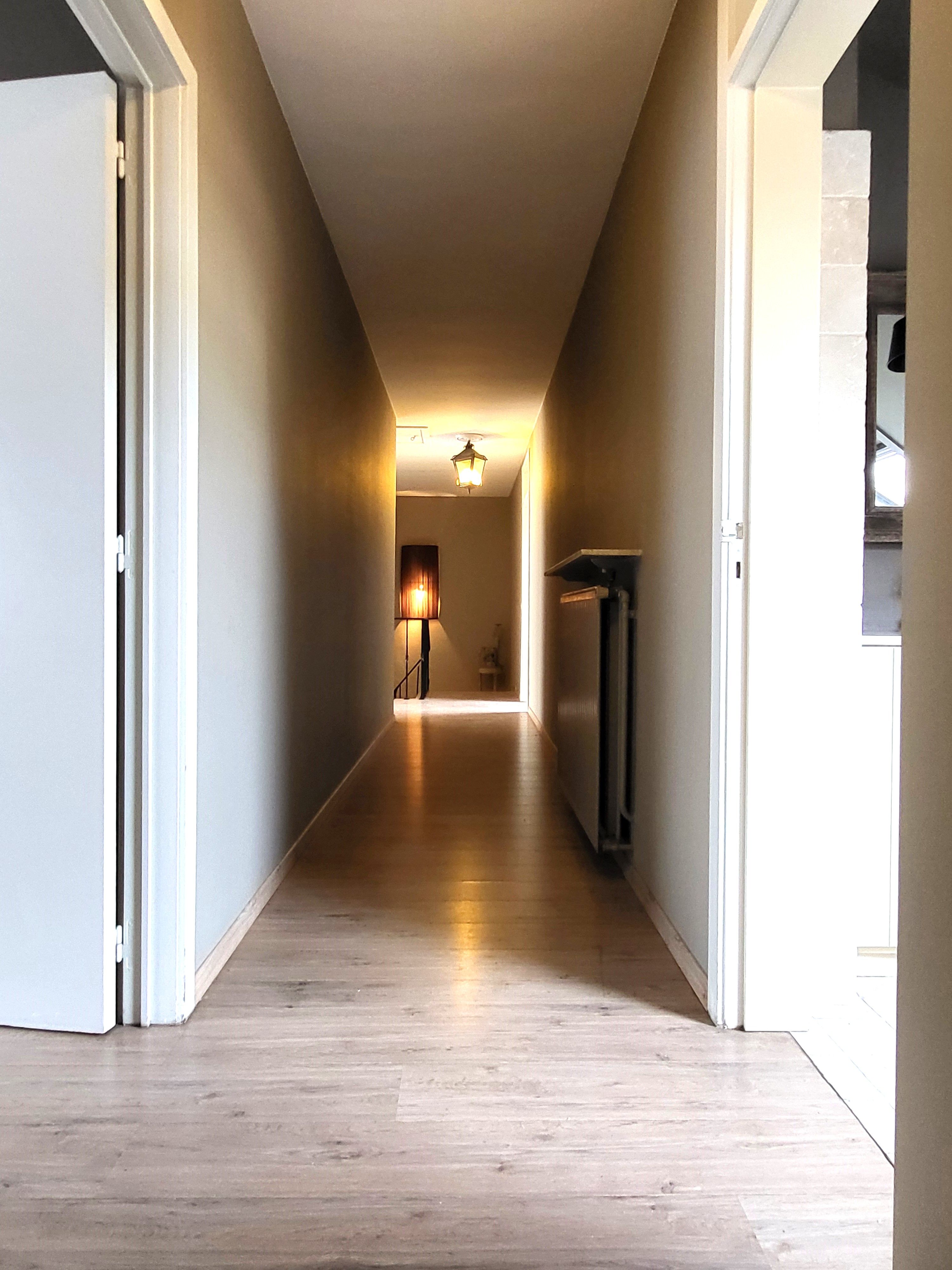 Zeer ruim duplex appartement van 151m2 met vier slaapkamers, groot terras van 41m² en terrasje aan de straatkant!  foto 26