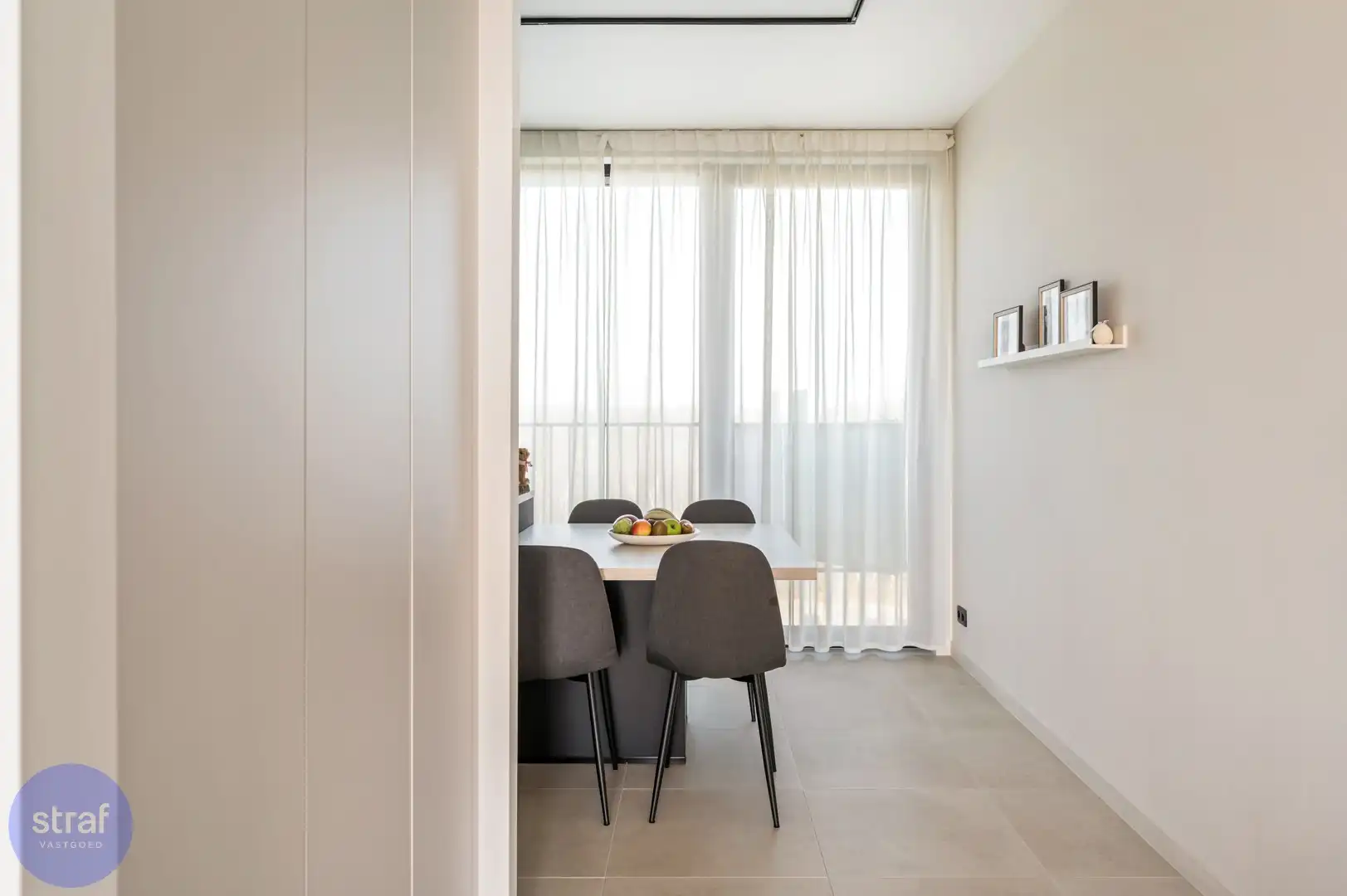 2 slaapkamers, 2 terrassen en een zalig zicht op Linkeroever foto 5