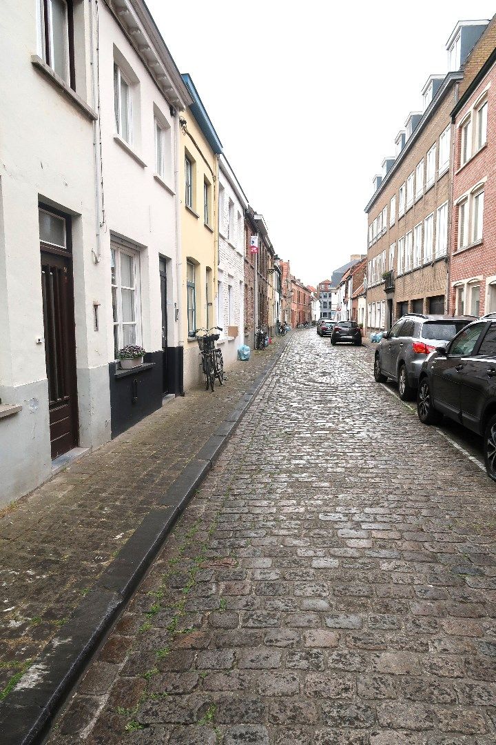 Supergezellige stadswoning te Brugge foto 11